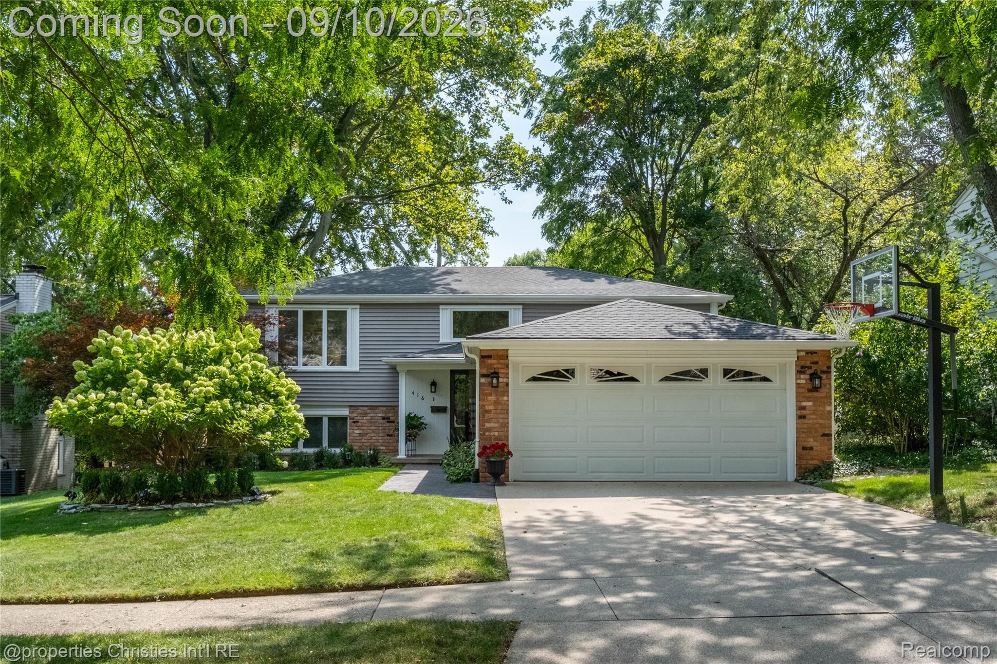 416 Welch Road — photo