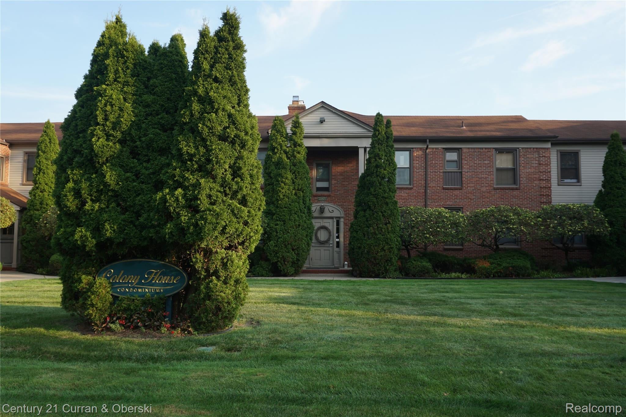22671 Garrison Street 107 — photo