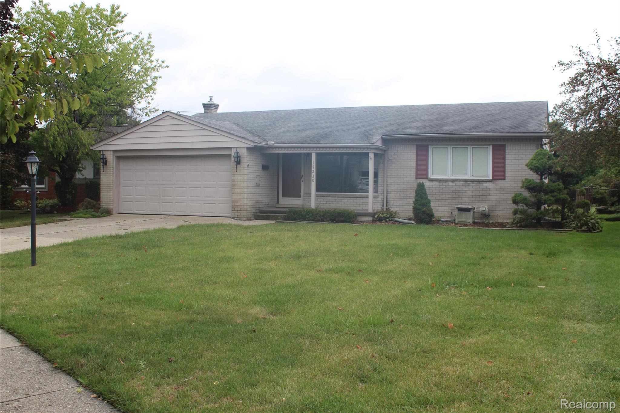 17230 Stamwich Street — photo