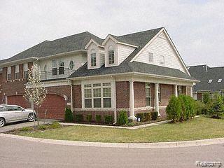 4437 Gateway Circle — photo