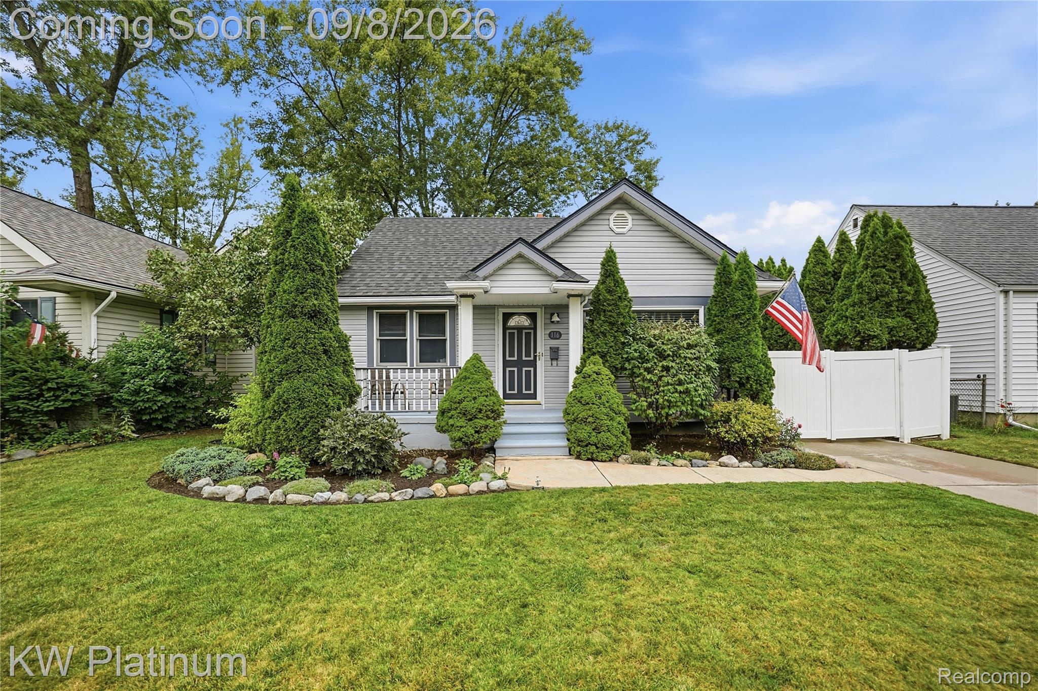 116 S Custer Avenue — photo