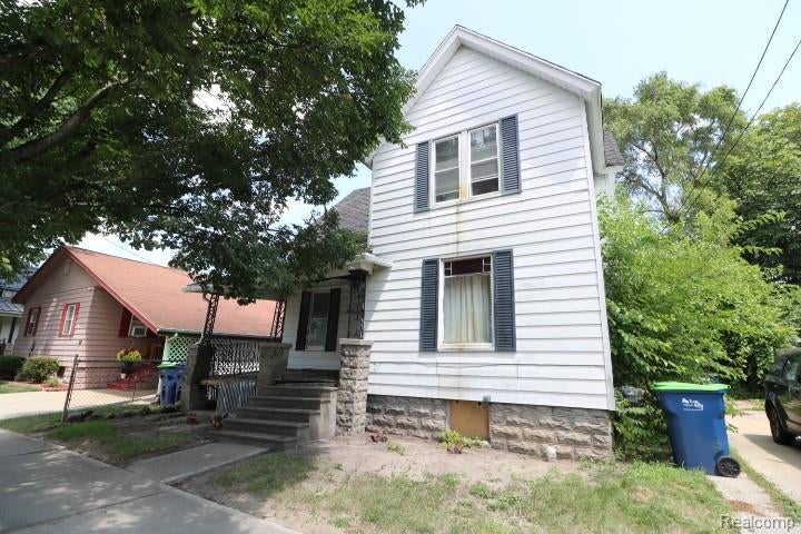 1002 N Henry Street — photo