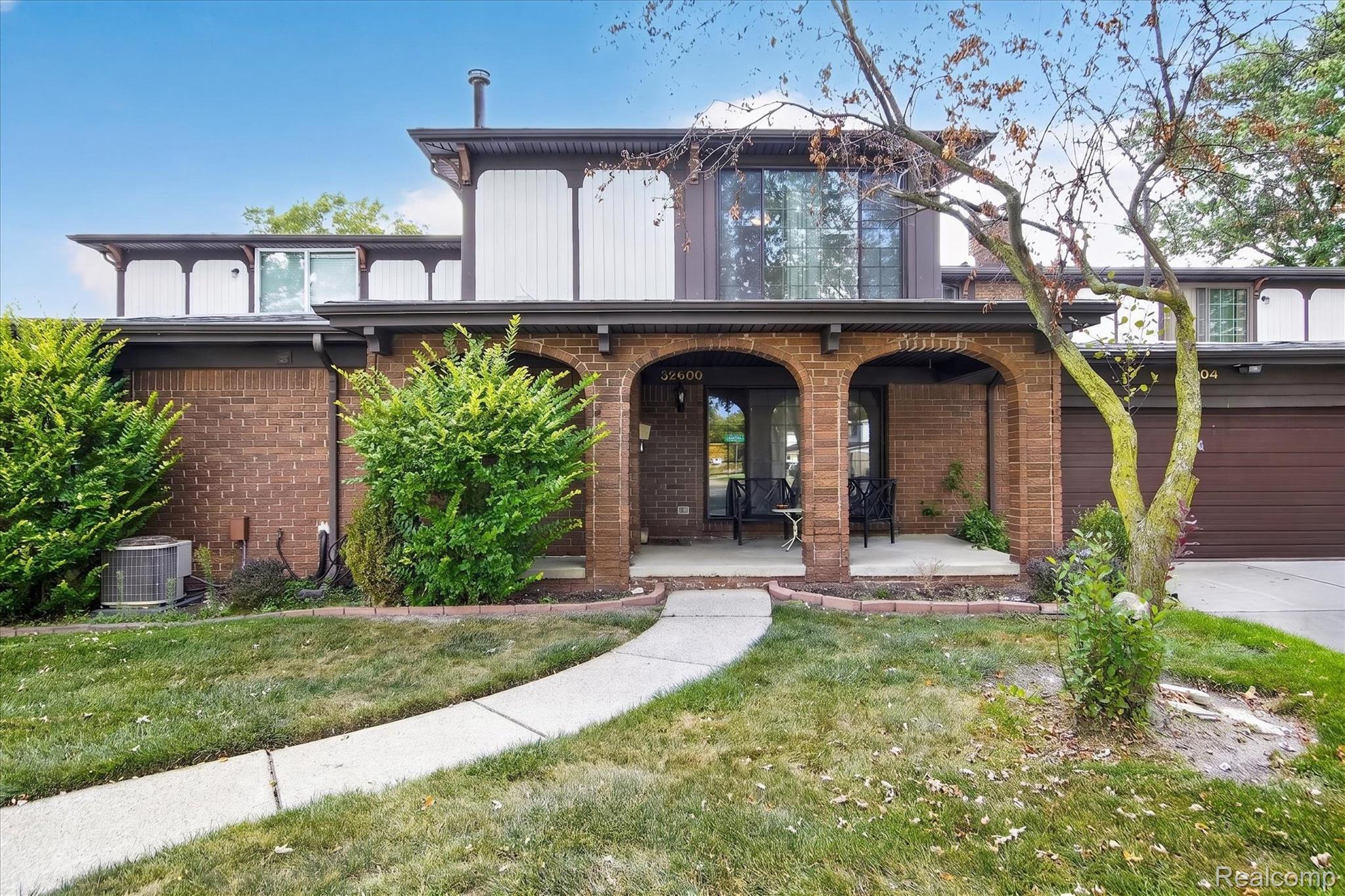 32600 Hoover Road 81 — photo