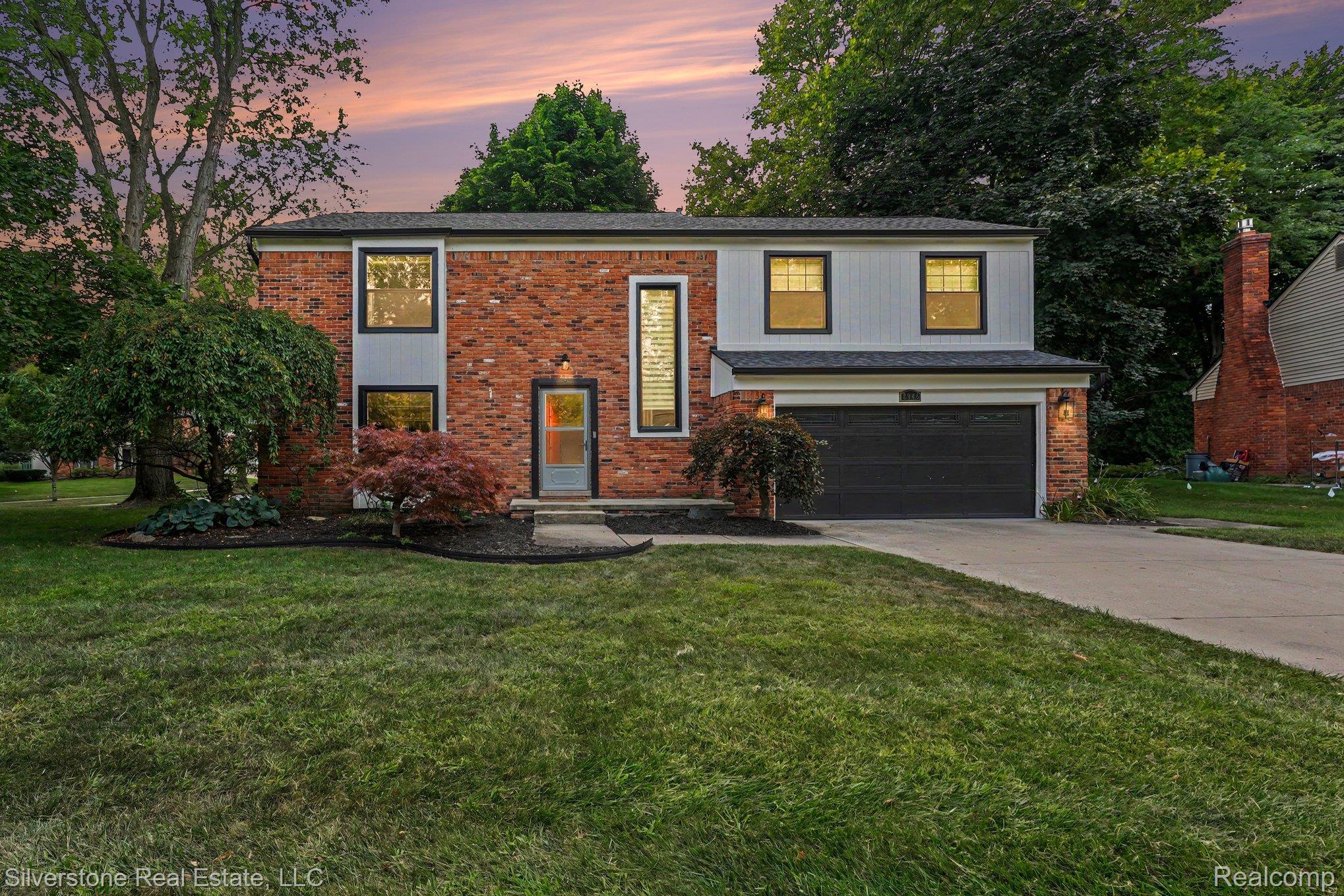 2945 Cedar Ridge Drive — photo