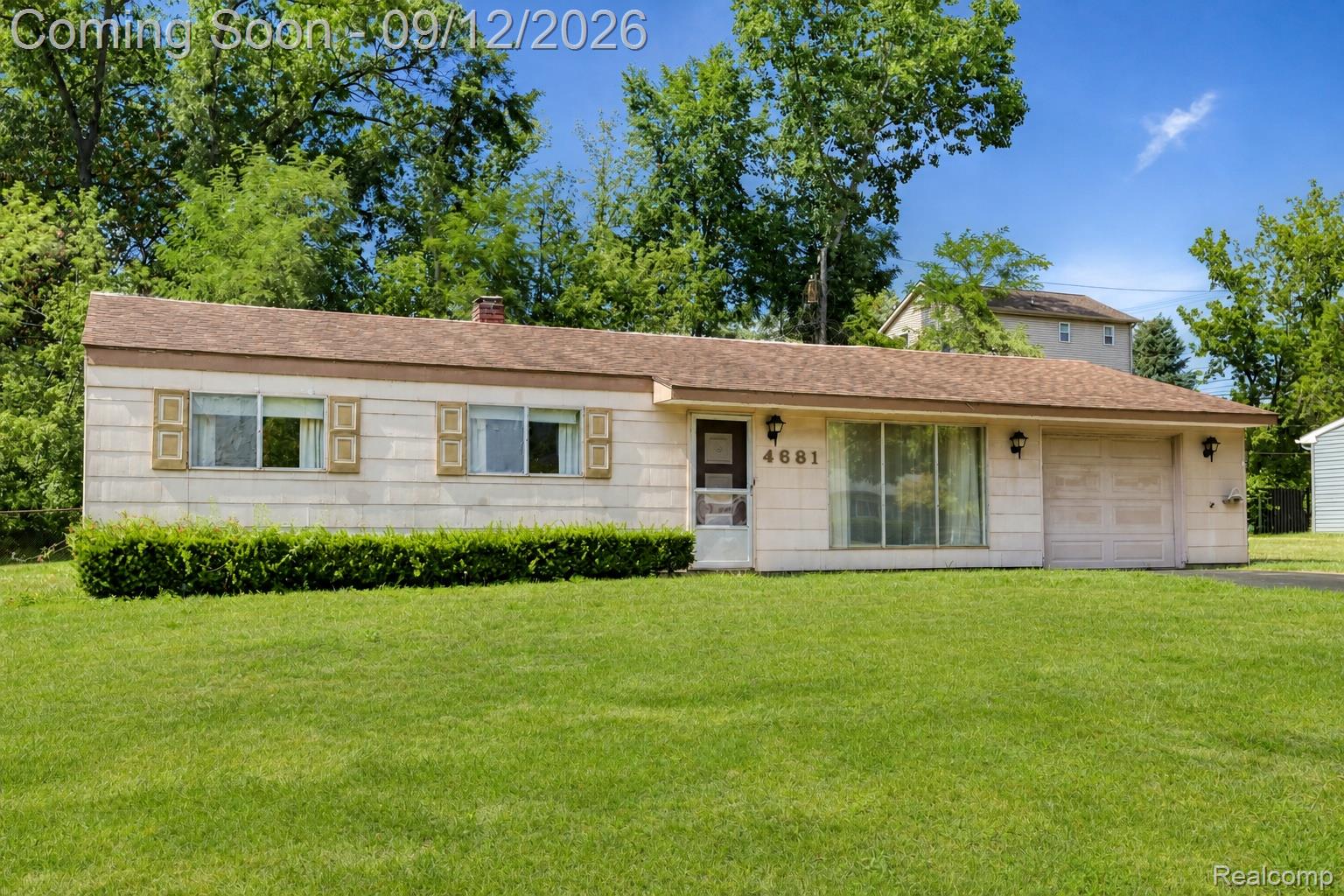 4681 Newcroft Street — photo