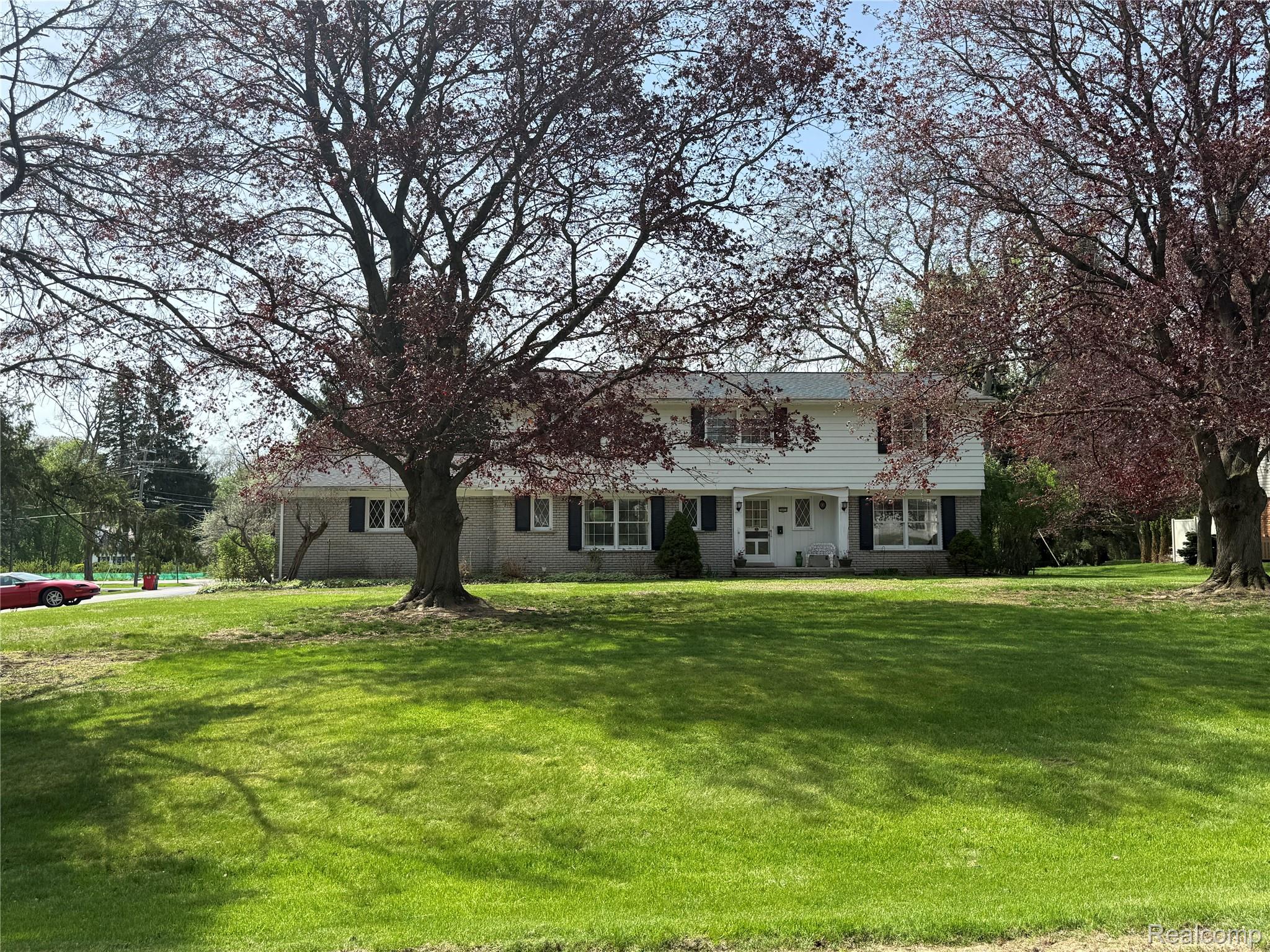 26023 Meadow Drive — photo