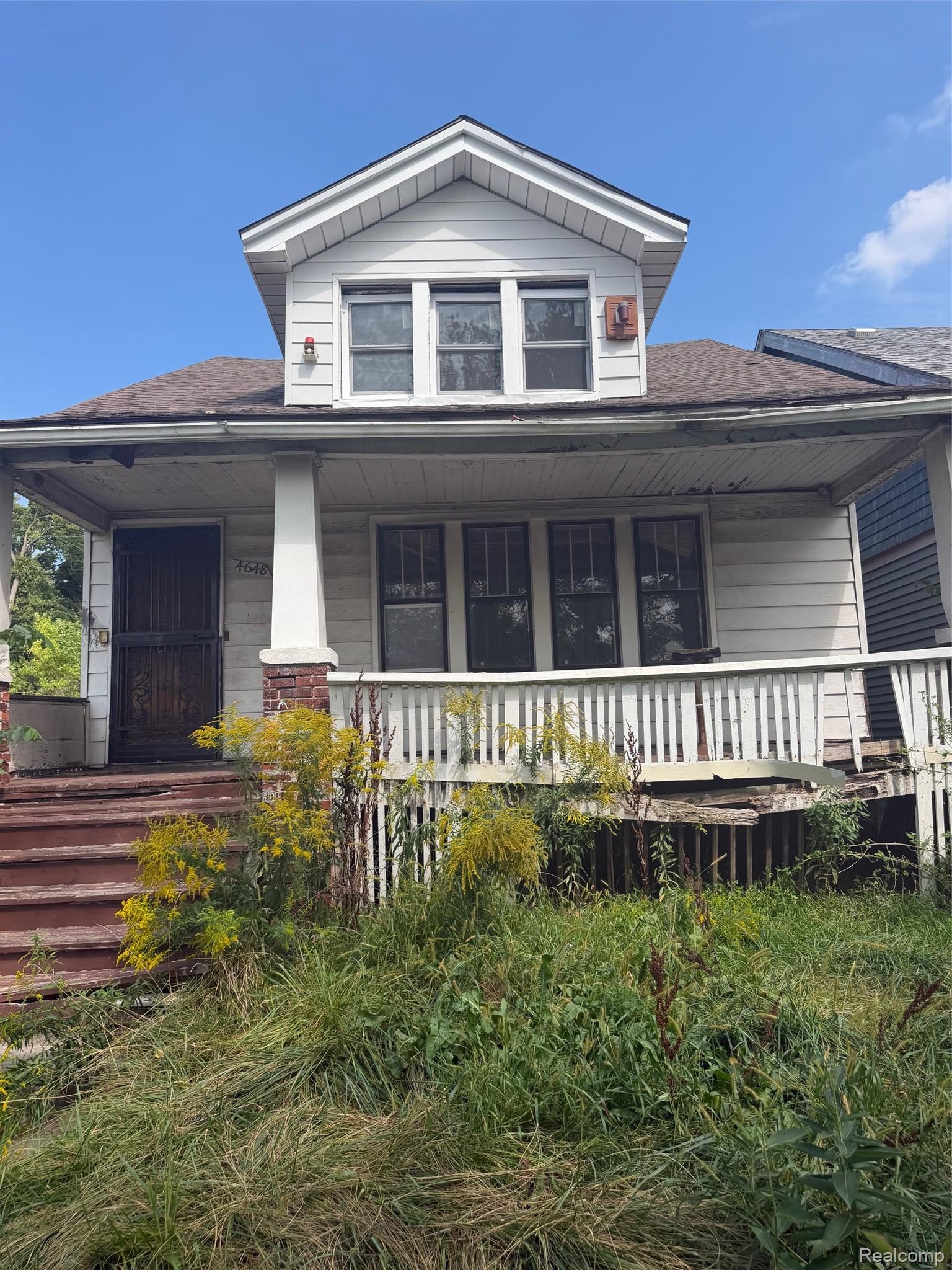 4648 Cope Street — photo