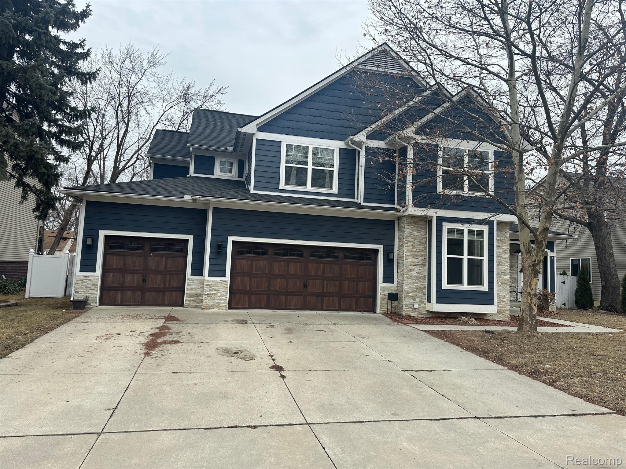 47 Birchwood Drive — photo