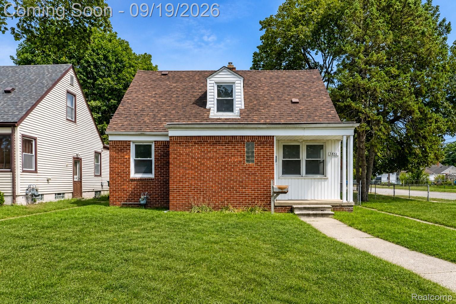 3851 Madison Street — photo