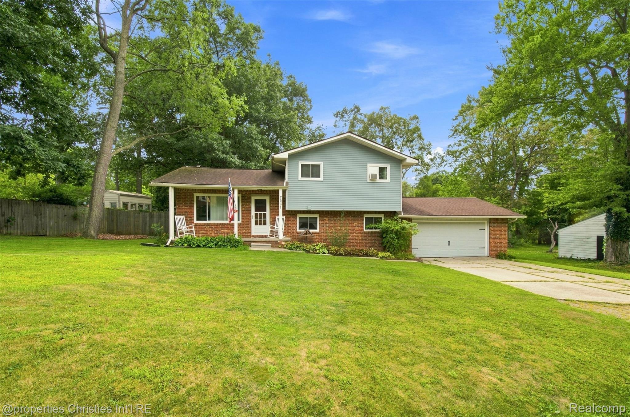 2631 Edgevale Drive — photo