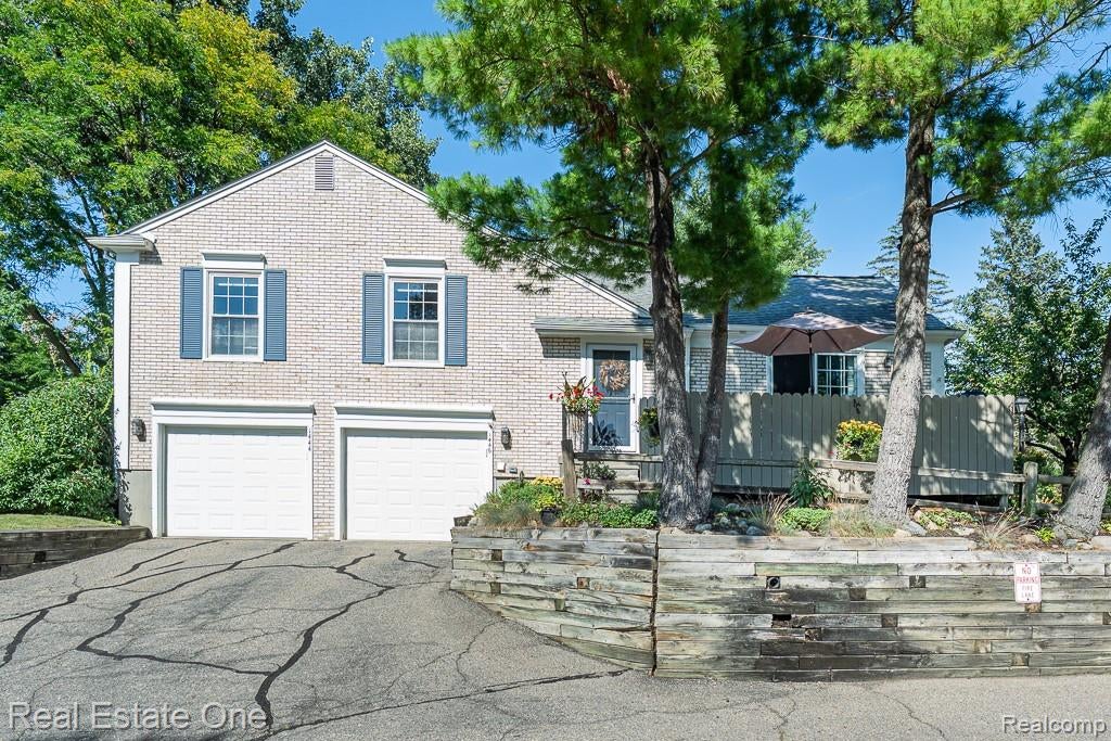 1446 Kings Cove Drive — photo