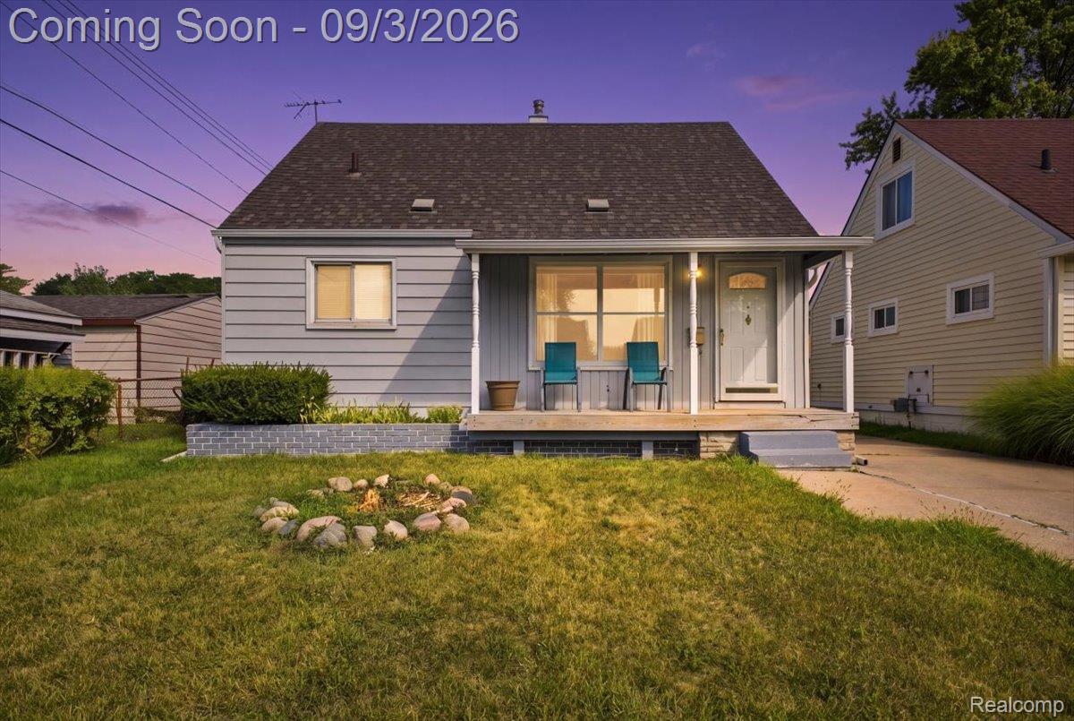 14801 Mona Avenue — photo