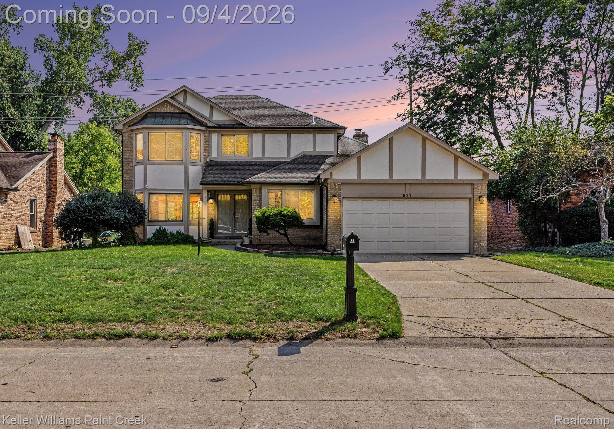 627 Parkland Drive — photo