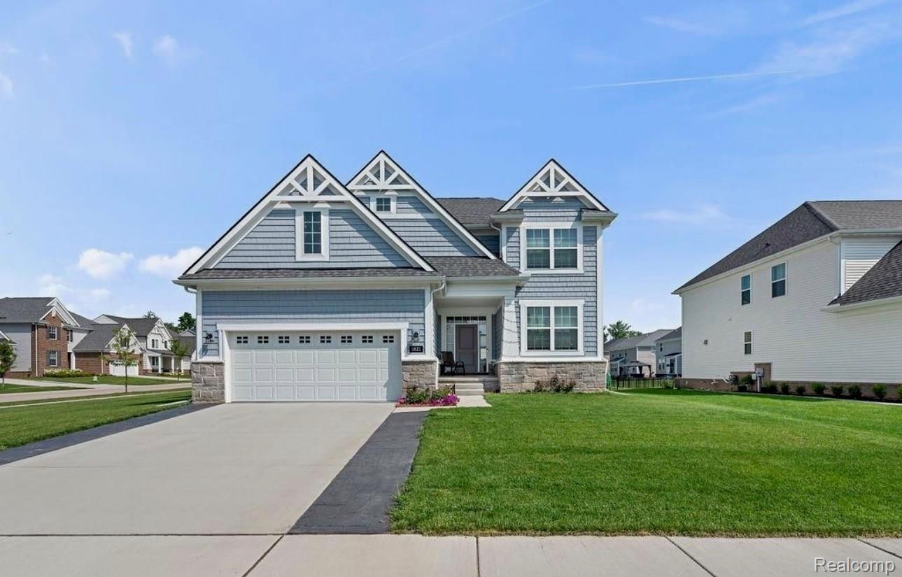 1821 Emerald Lane — photo