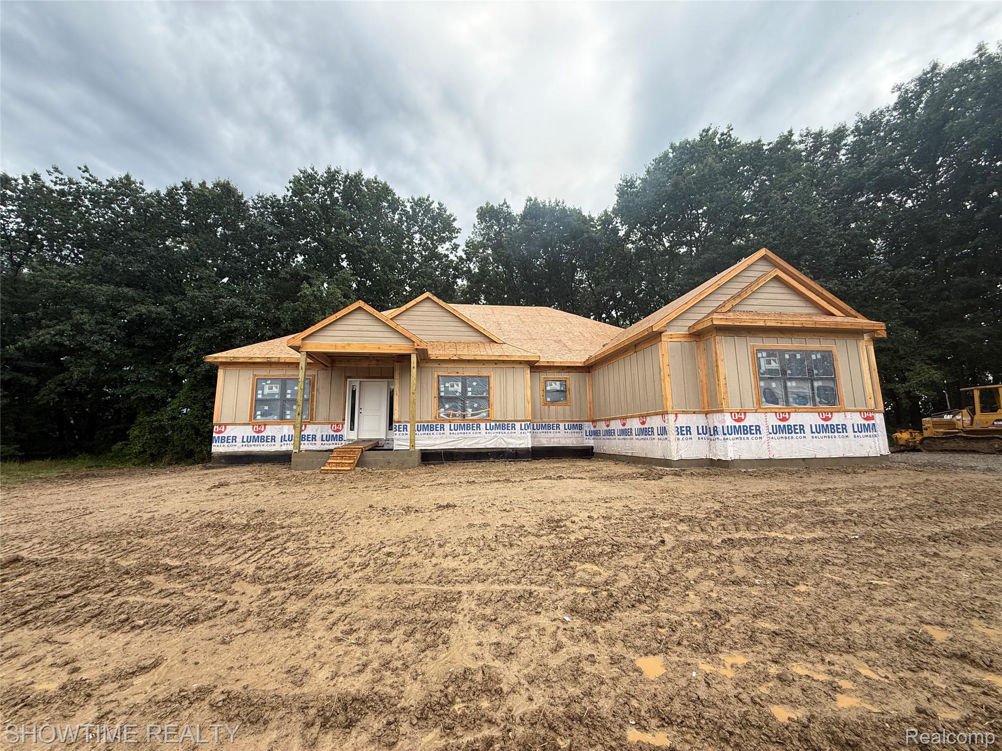 4095 Metamora Ridge — photo