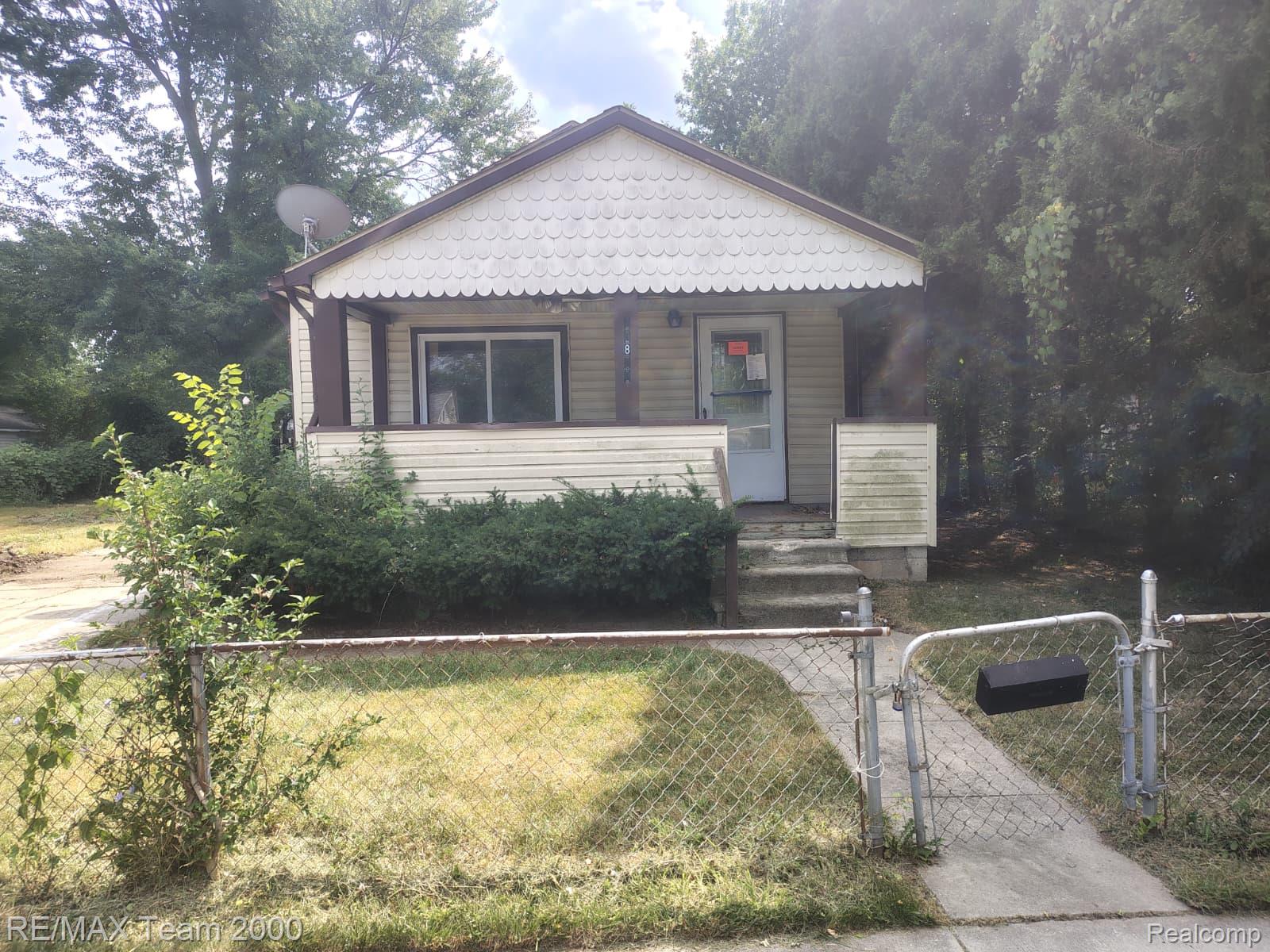 20890 Ridgemont Road — photo