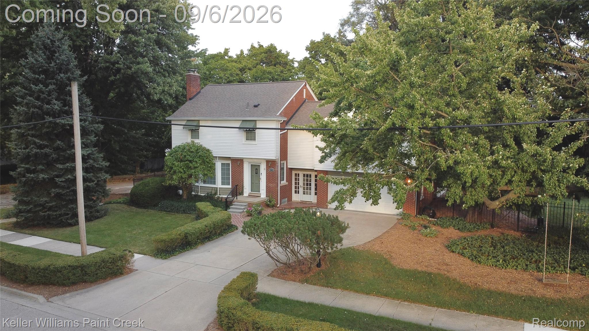 1405 Wellesley Drive — photo