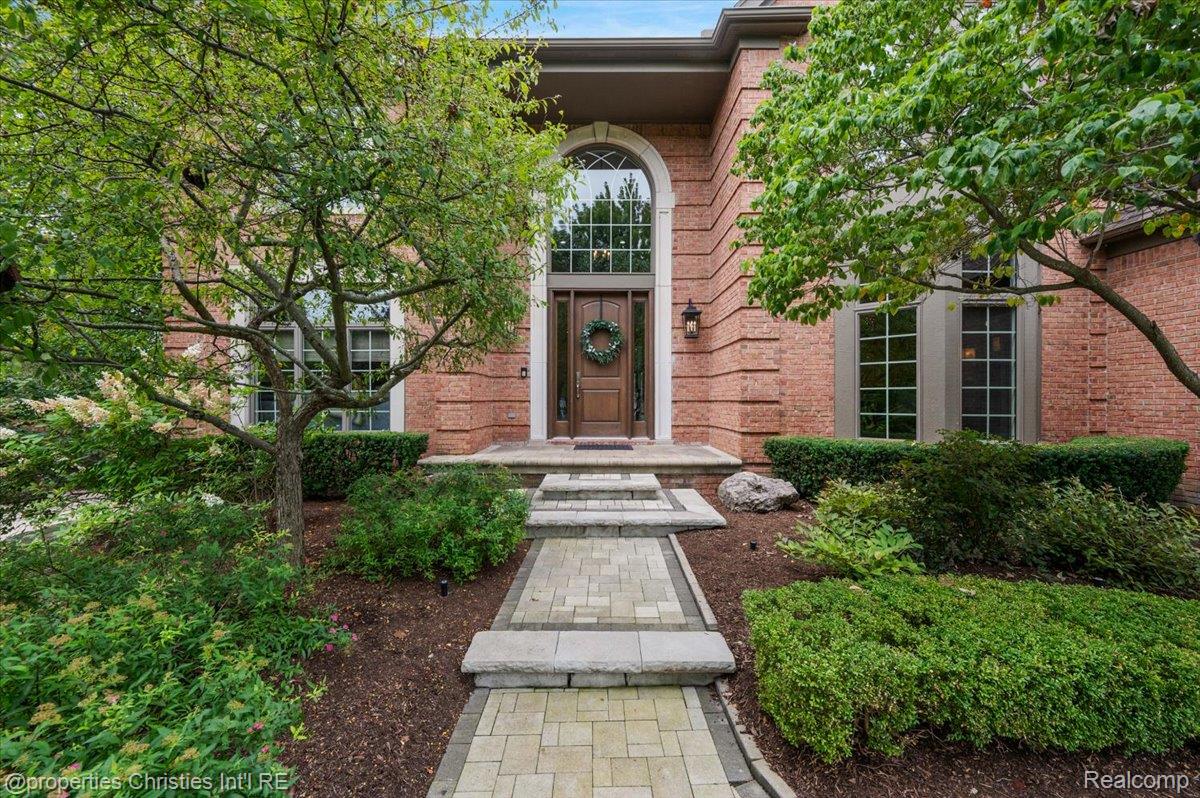 859 Ramblewood Drive — photo