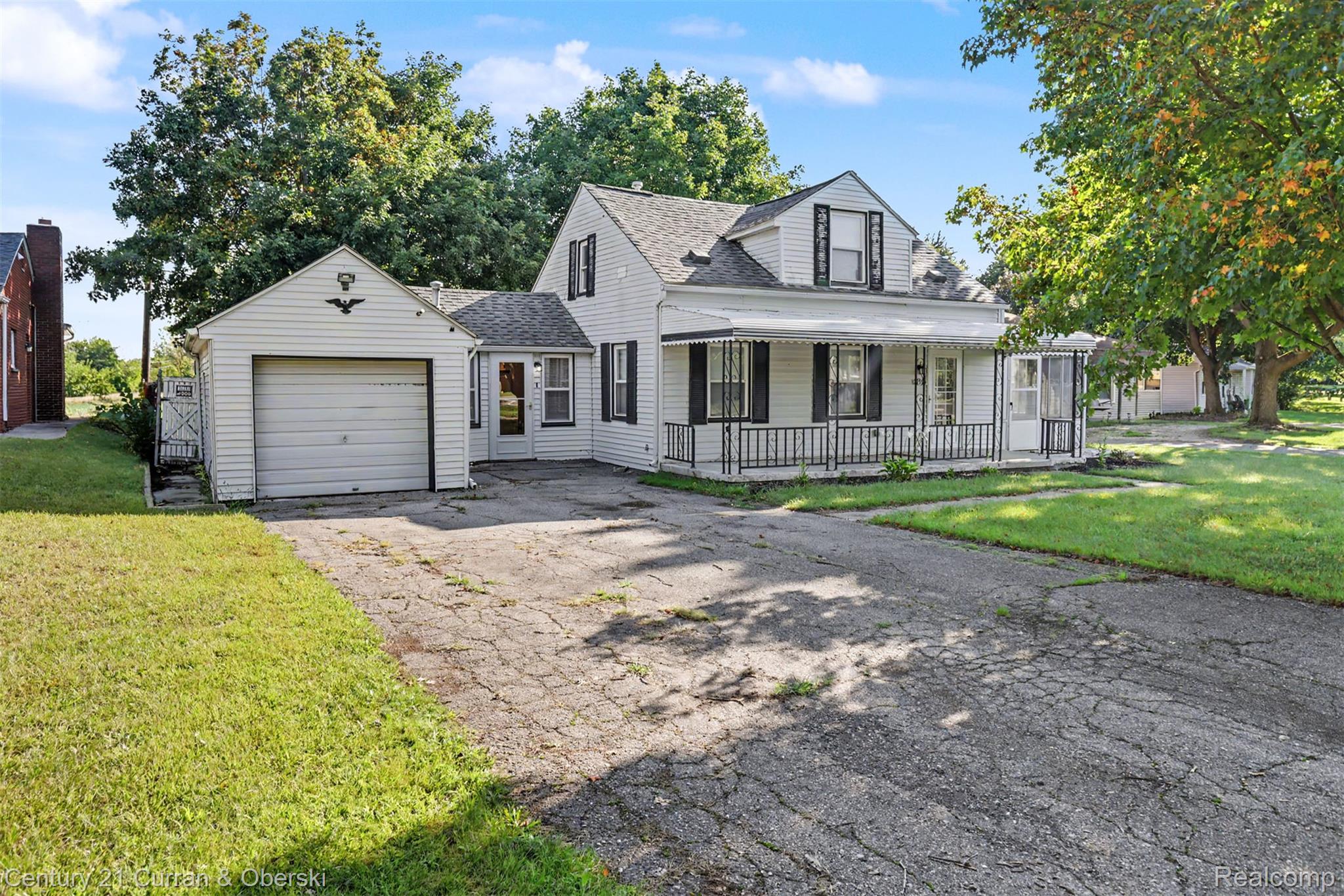 27194 W Huron River Drive — photo