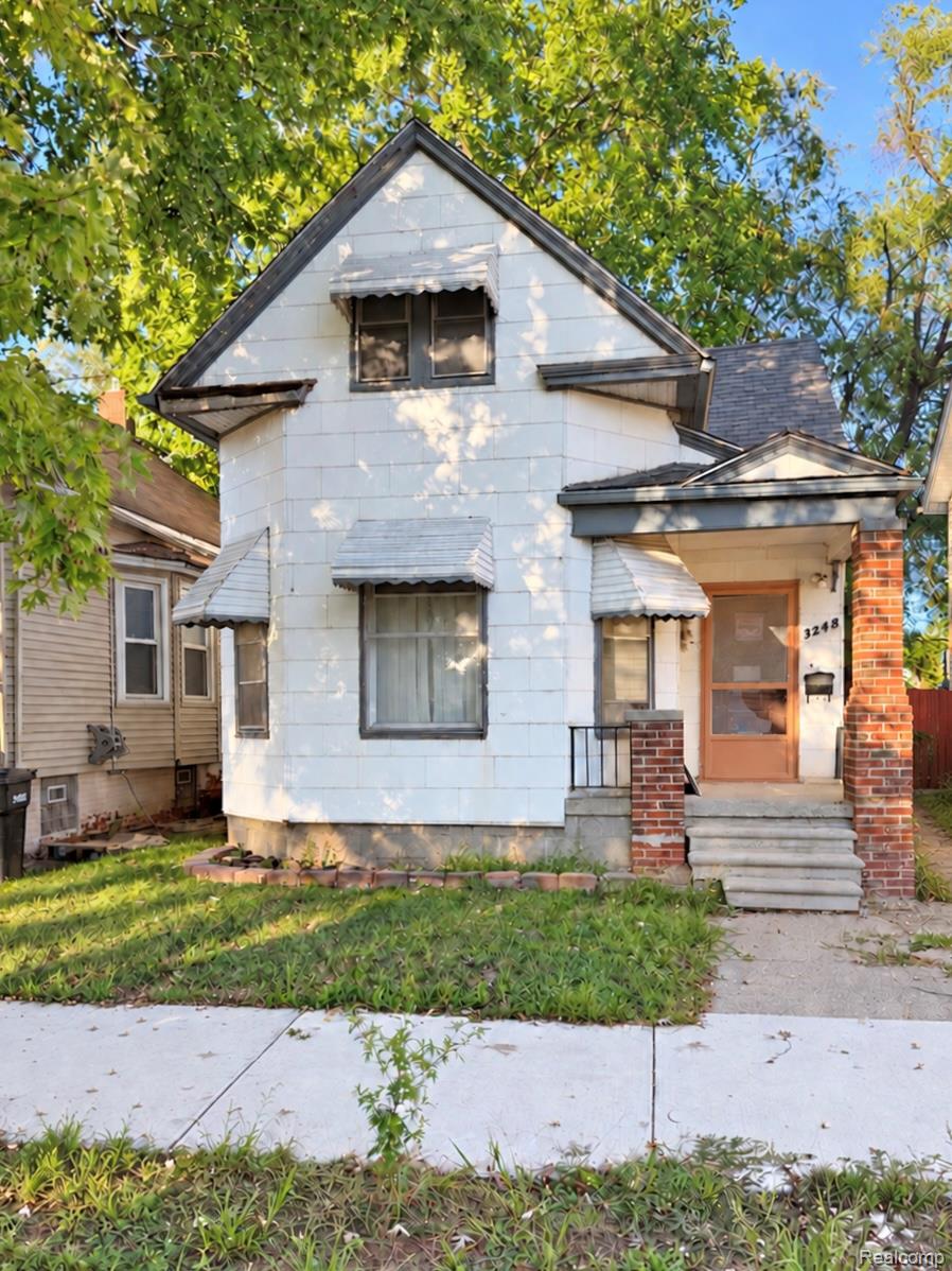 5248 Lumley Street — photo