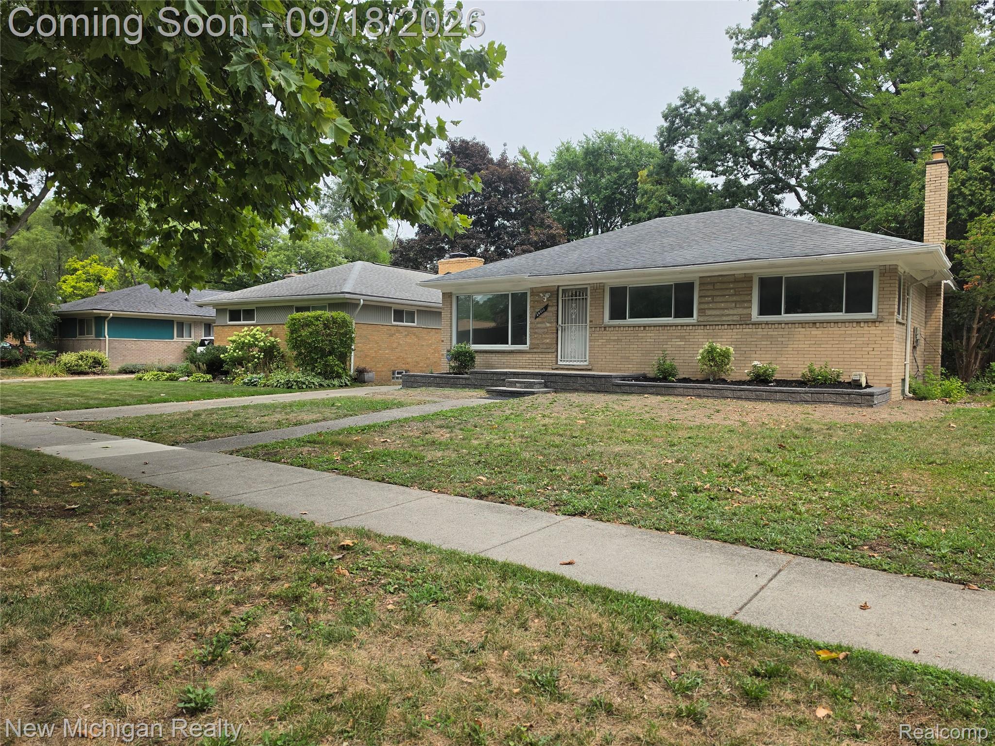 24010 Rensselaer Street — photo
