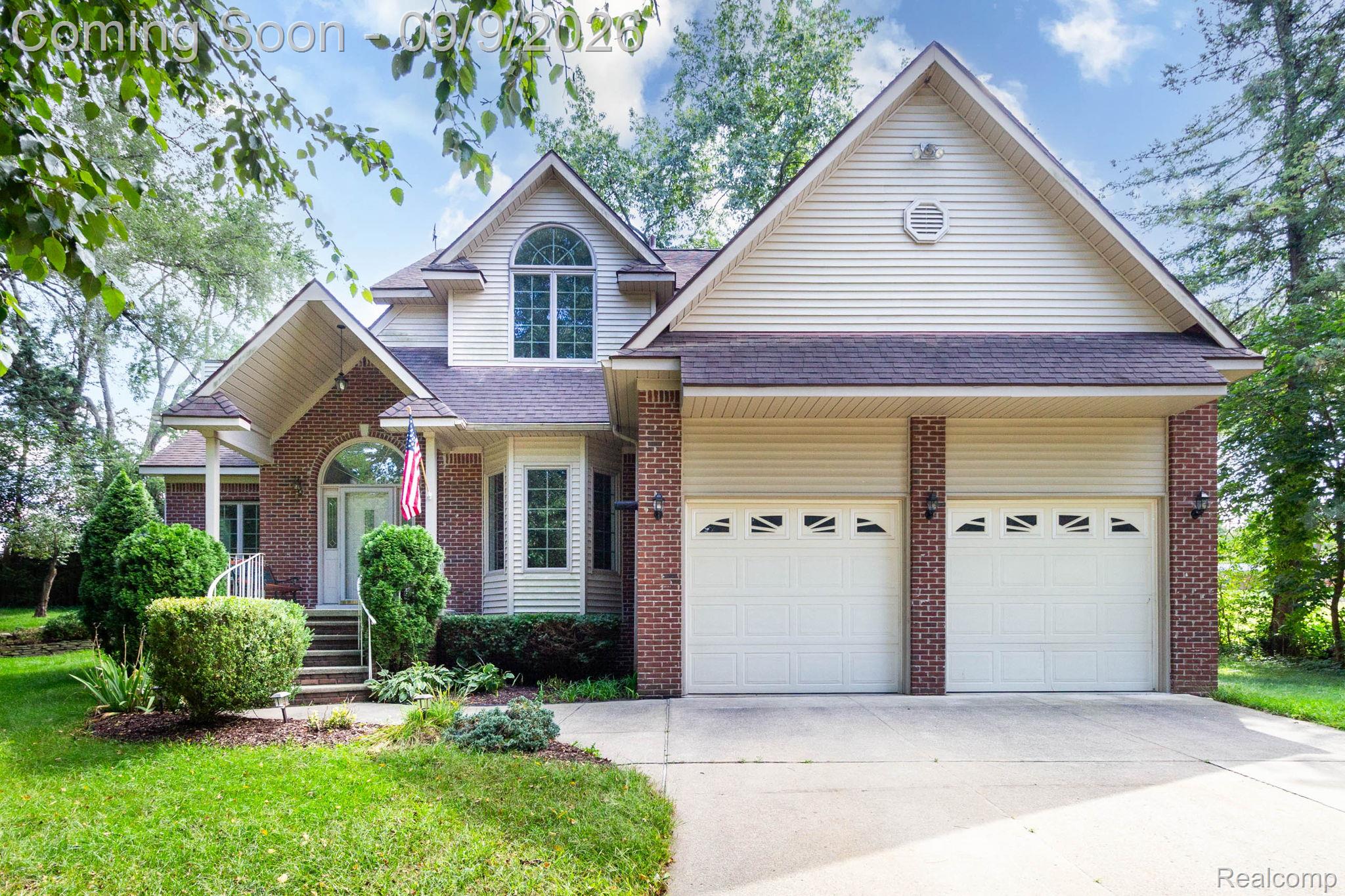 4070 Cottontail Lane — photo