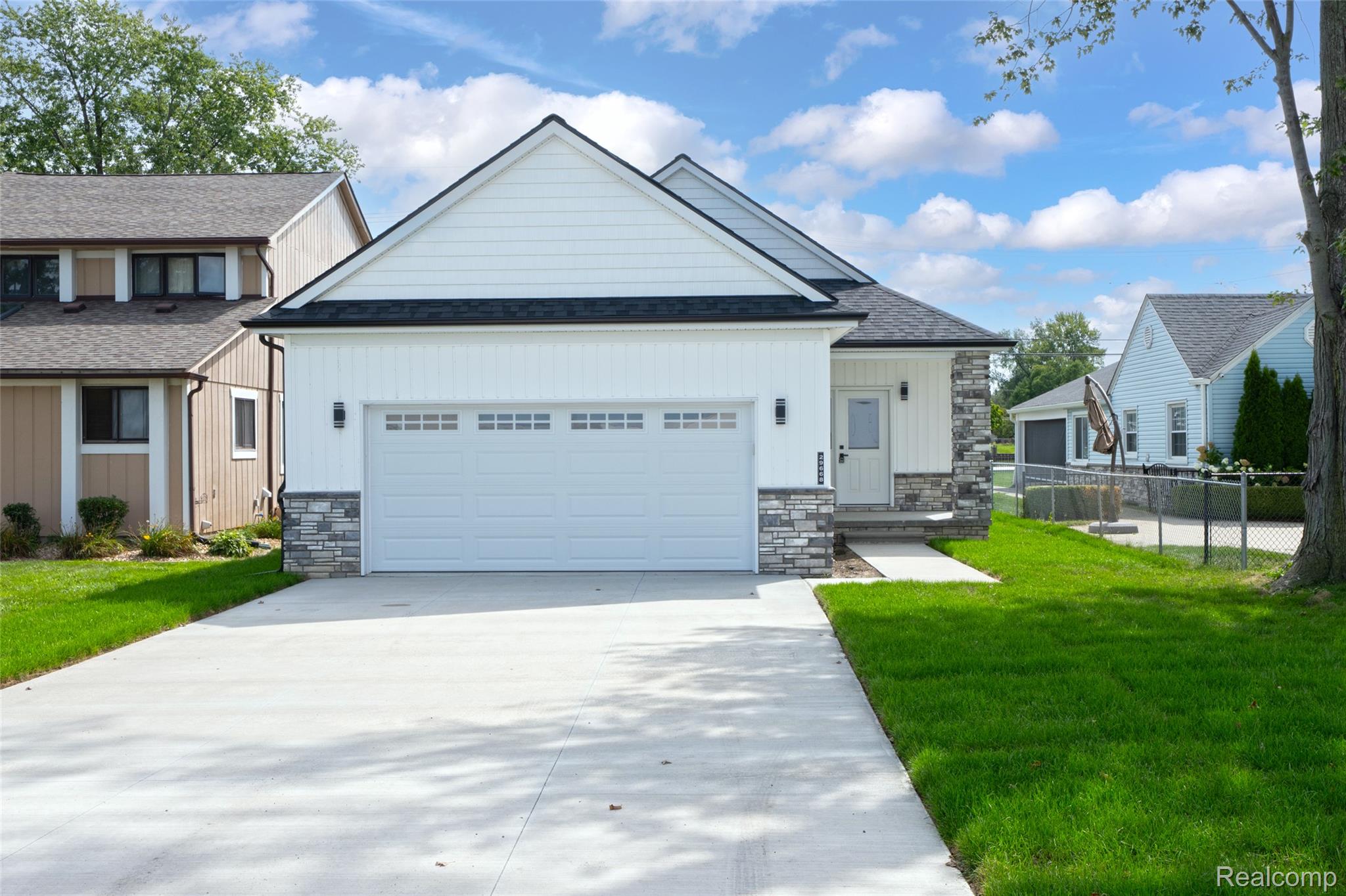 29668 Old North River Road — photo