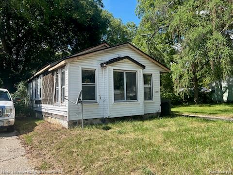 16891 Fenton Street — photo