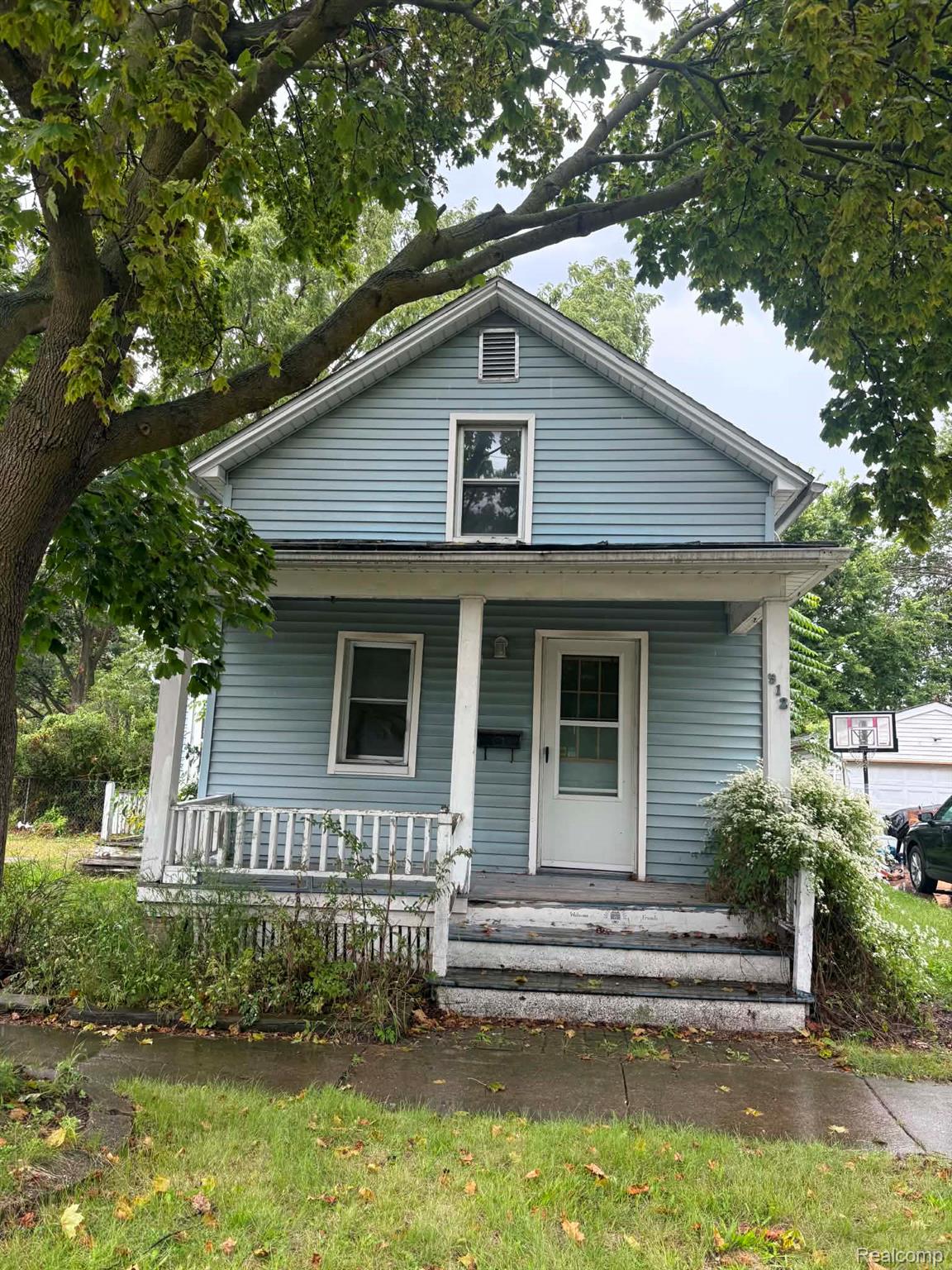 512 W 5th Street — photo