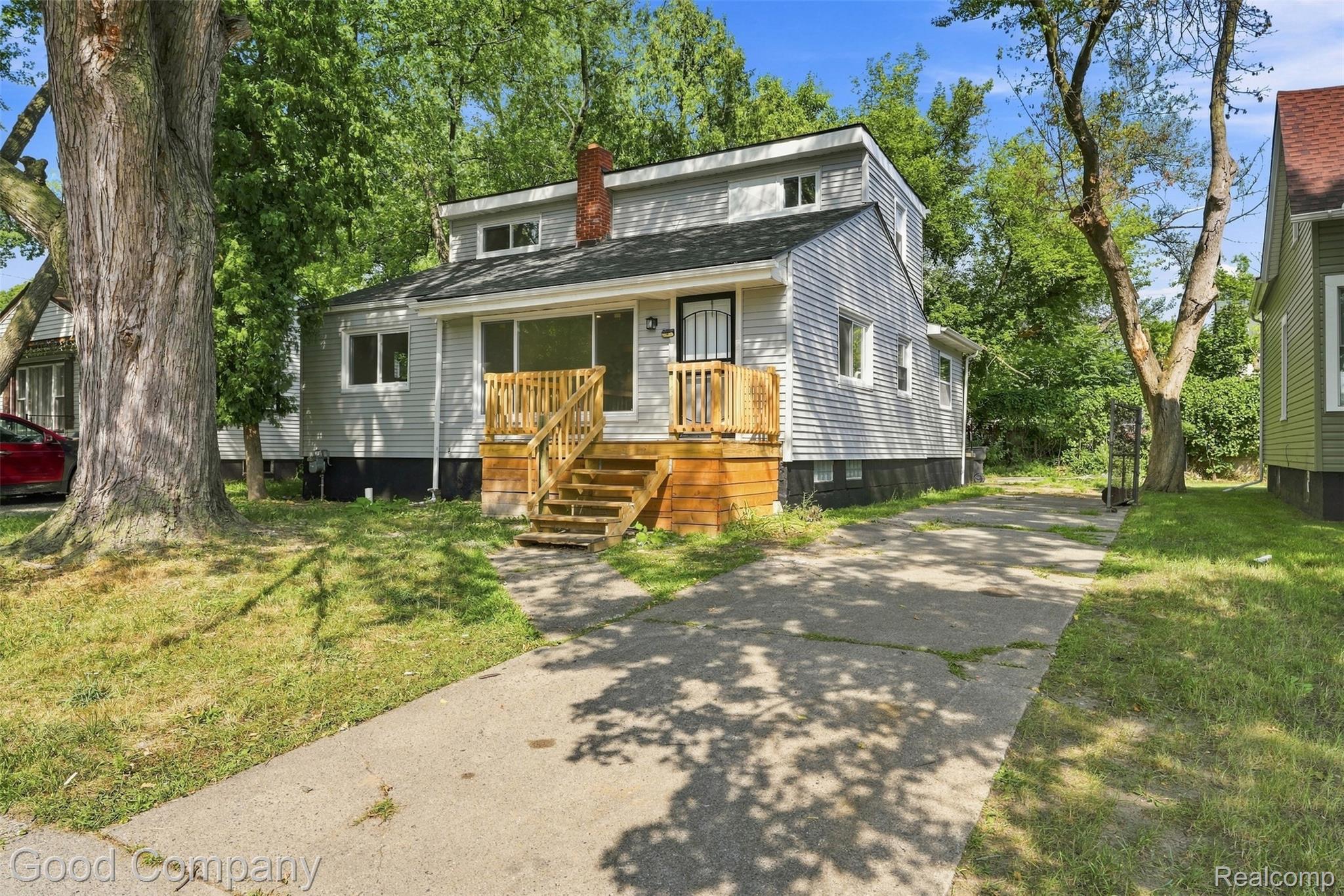 17228 Chapel Street — photo