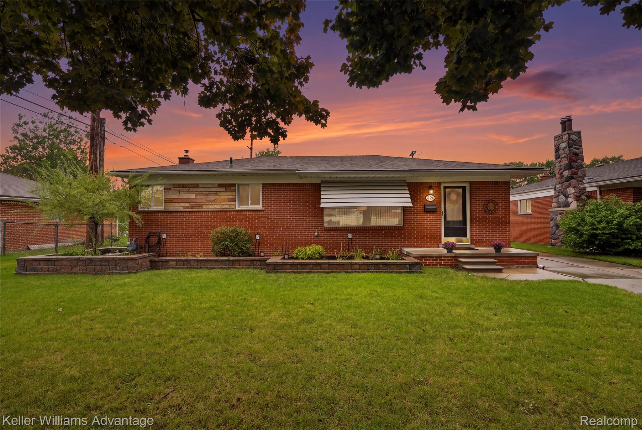 26126 Warrington Street — photo