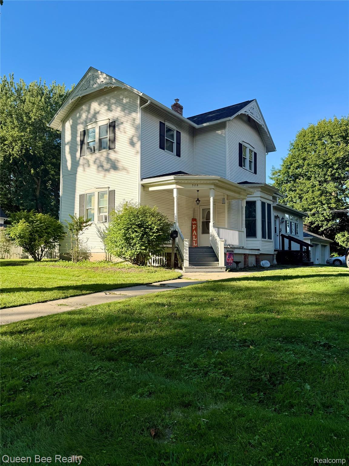 320 W Bush Street — photo