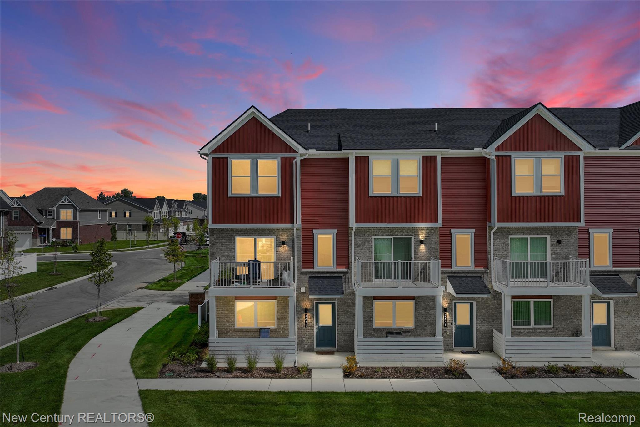 4875 Parkside Lane — photo