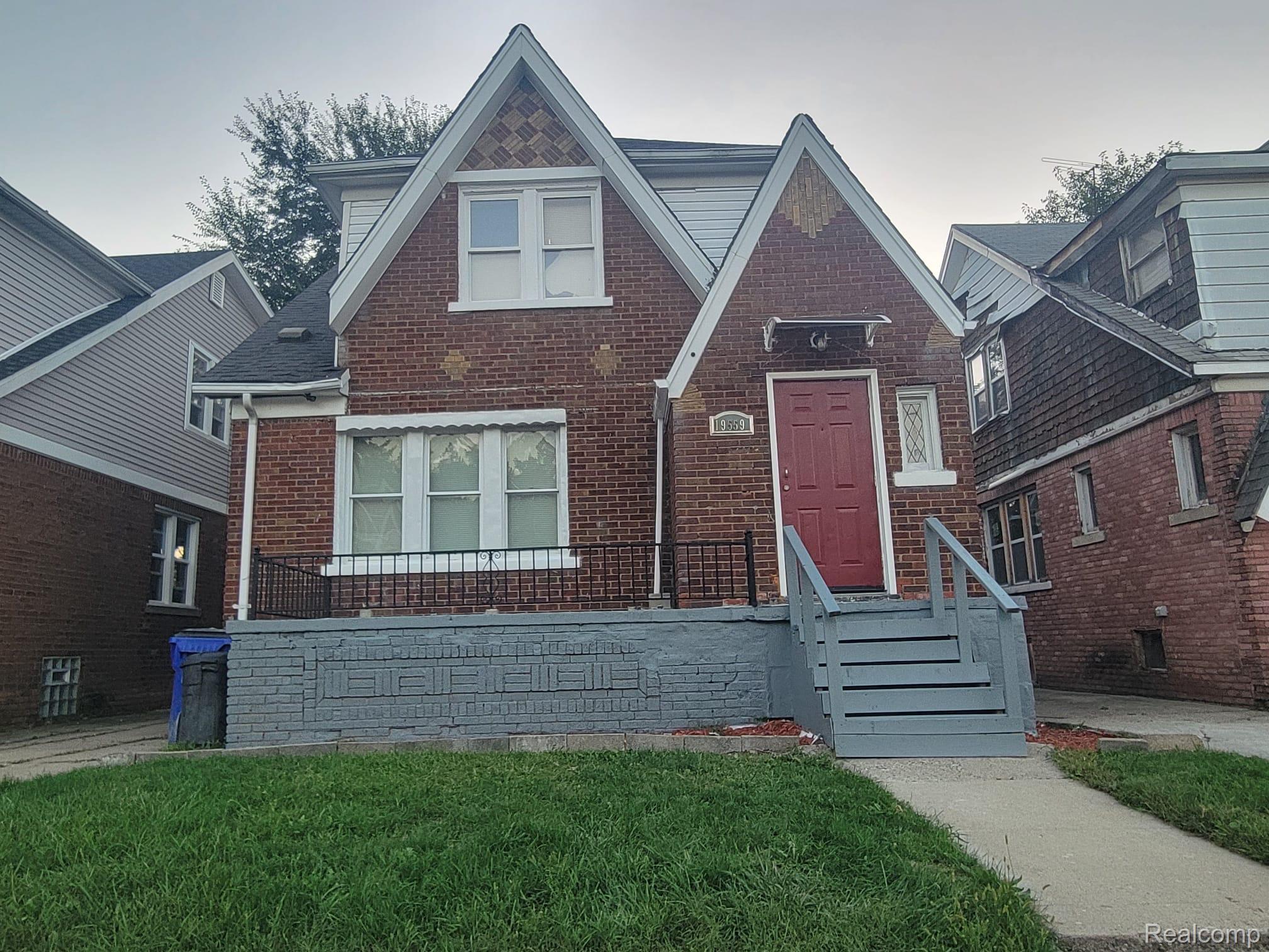 19559 Pelkey Street — photo