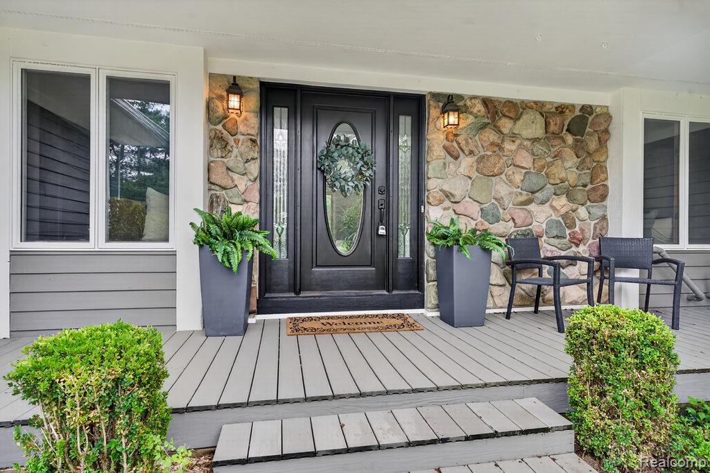 2524 Curtis Road — photo