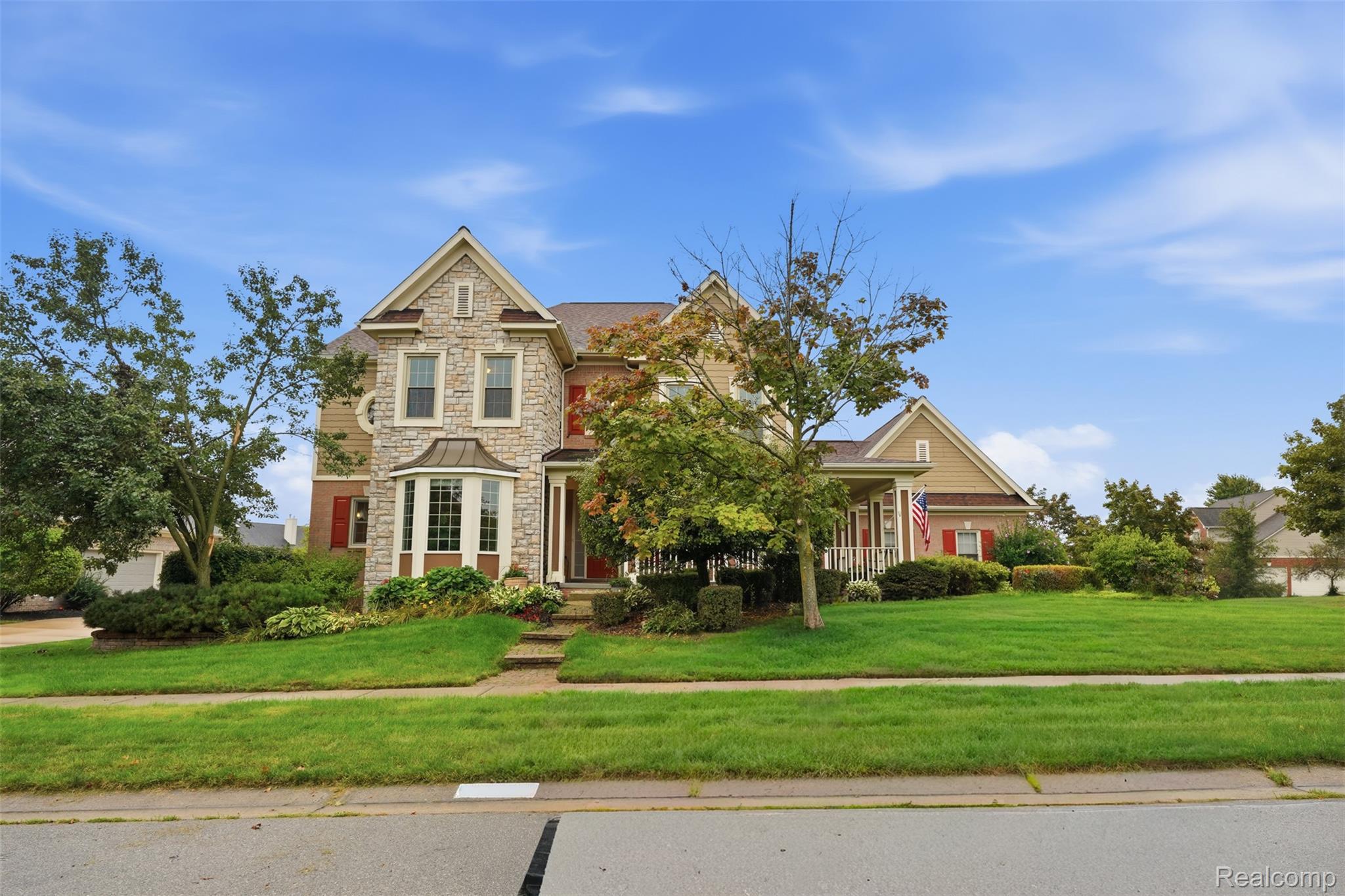 49335 Dominion Court — photo