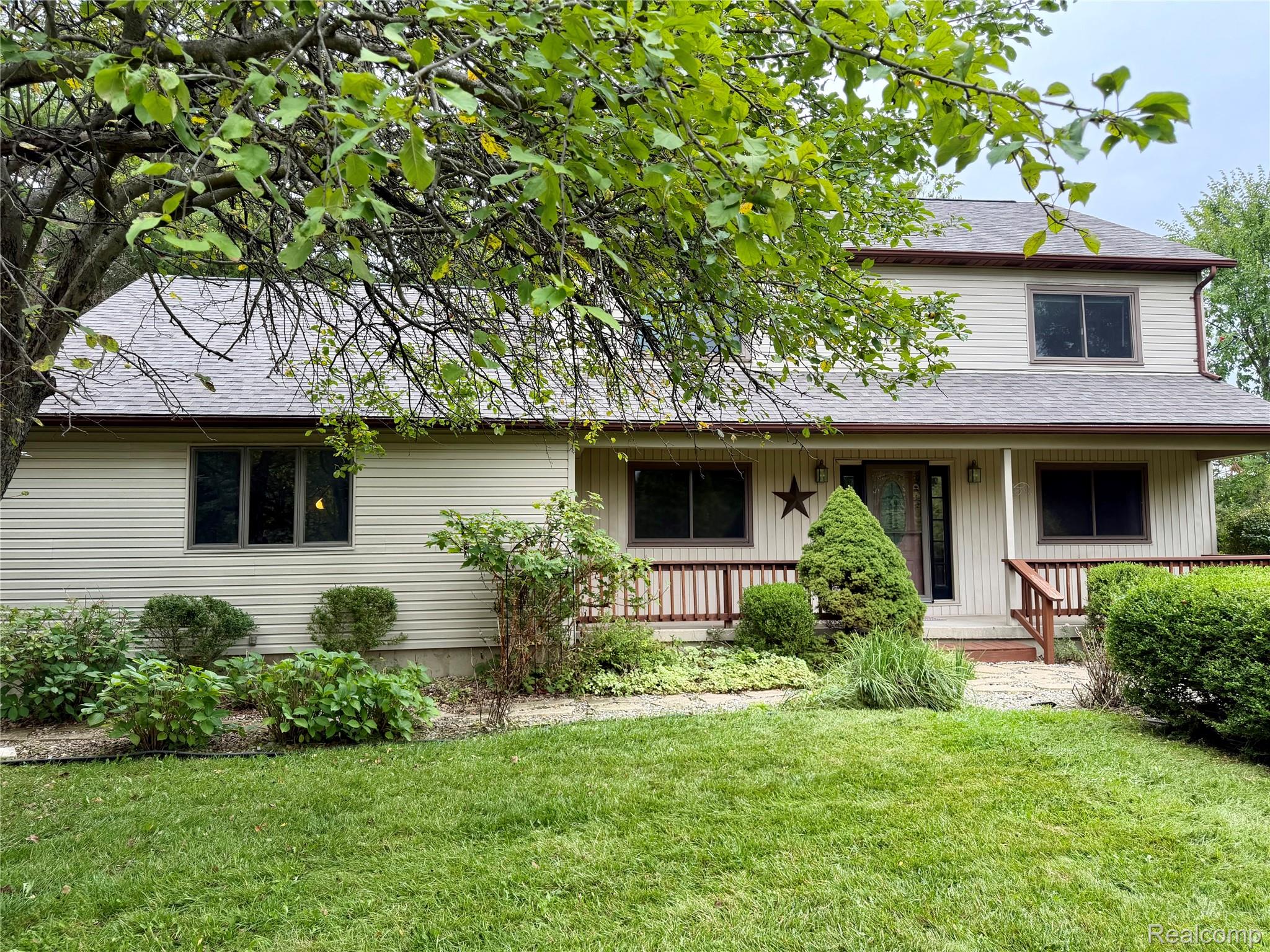 10280 Nimphie Road — photo