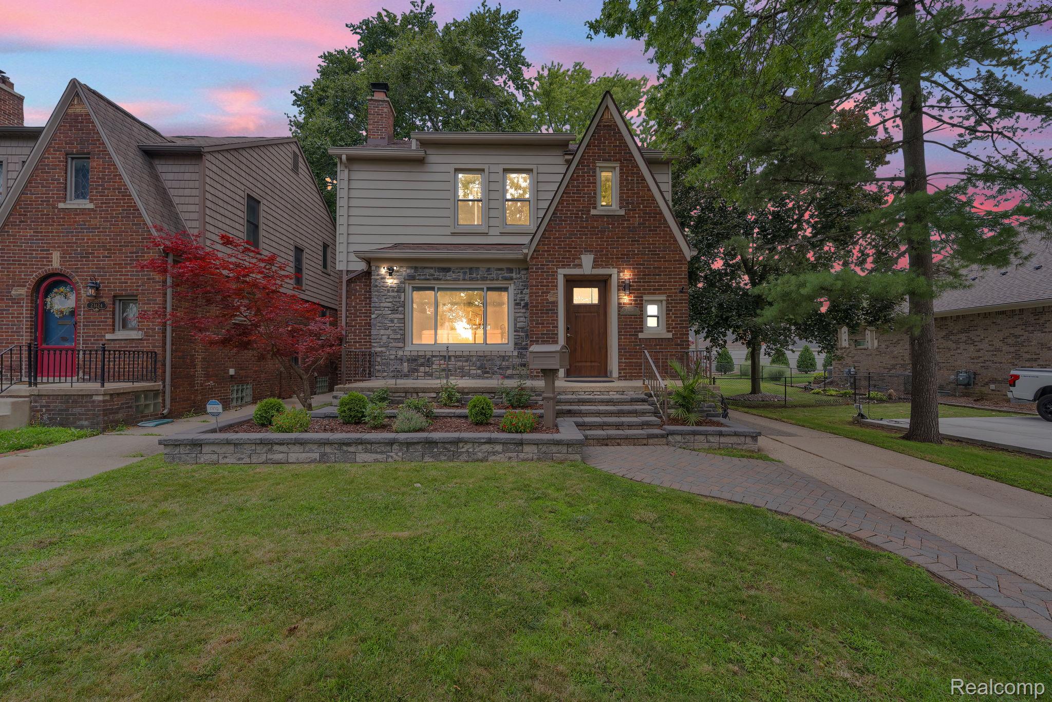 23118 Beech Street — photo