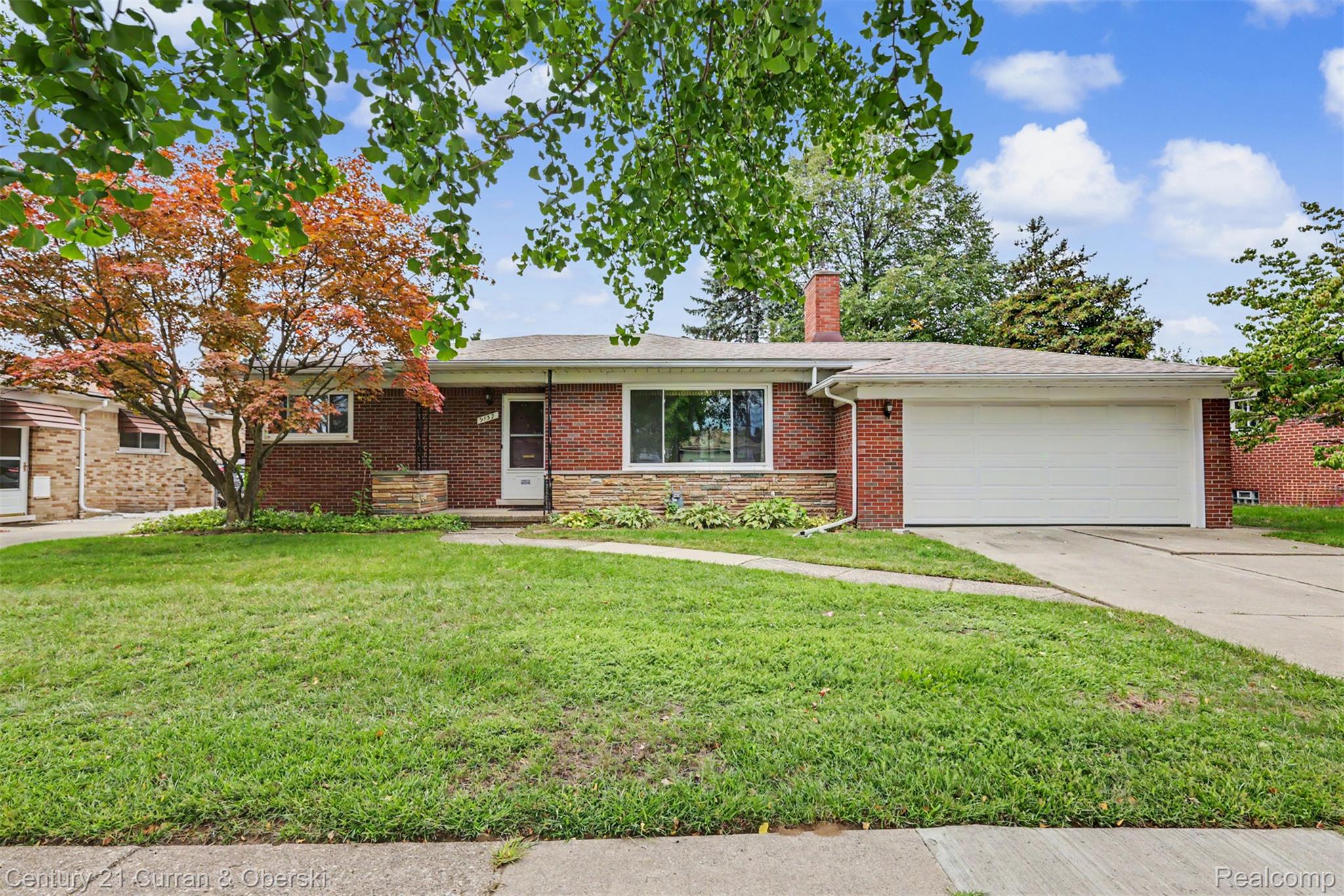 9132 Marion Crescent — photo