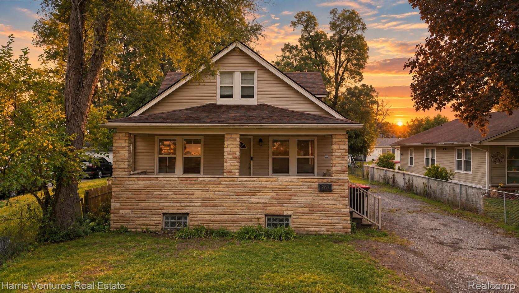 21344 Seminole Street — photo