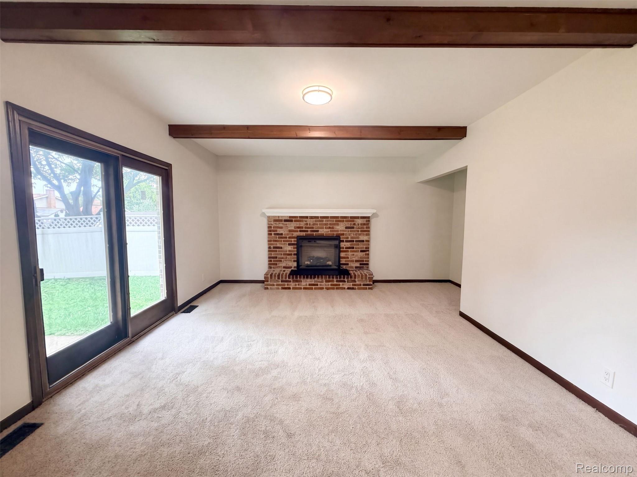 40349 Aynesley Street — photo