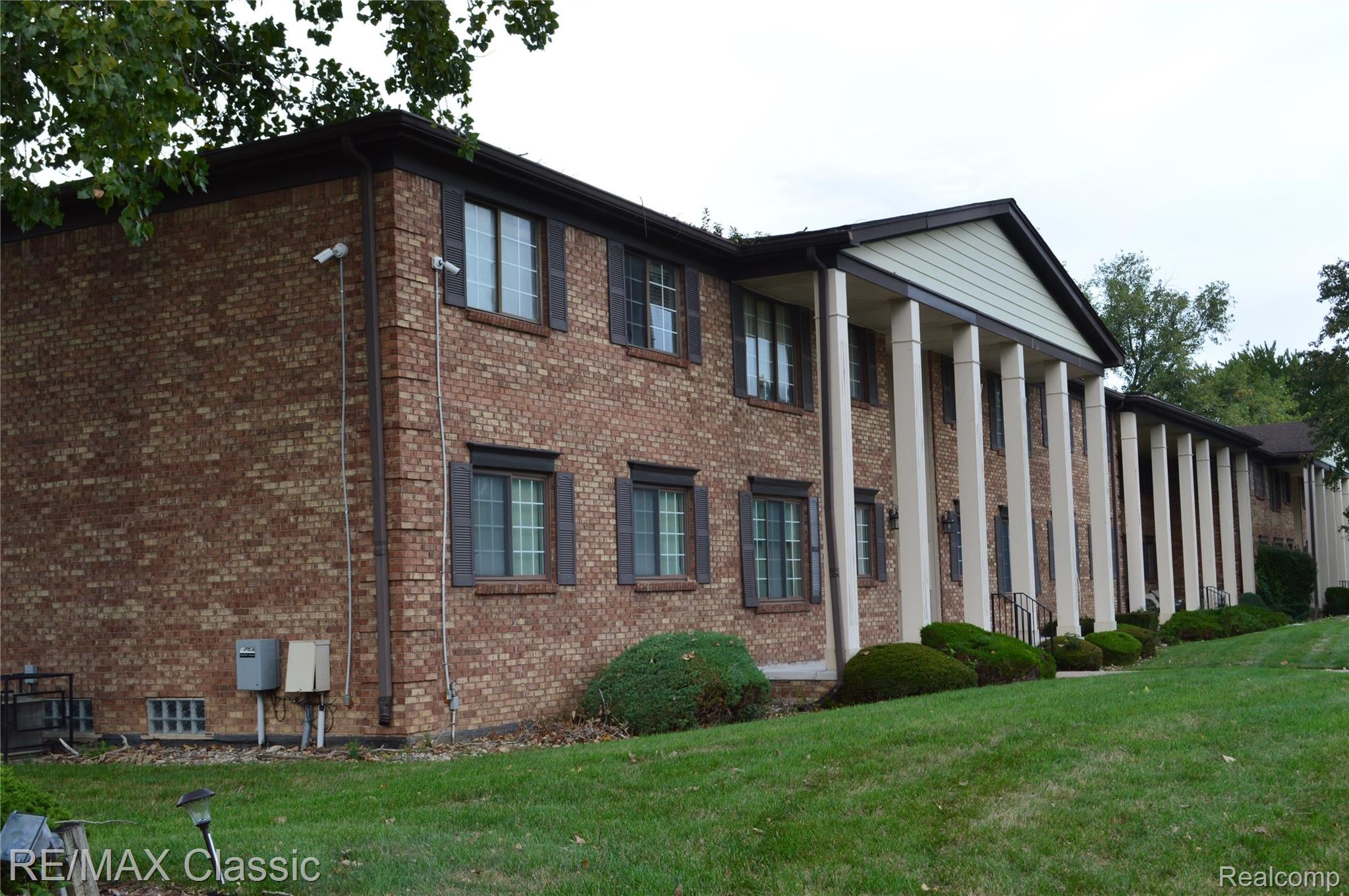 19711 E 8 Mile Road 69 — photo