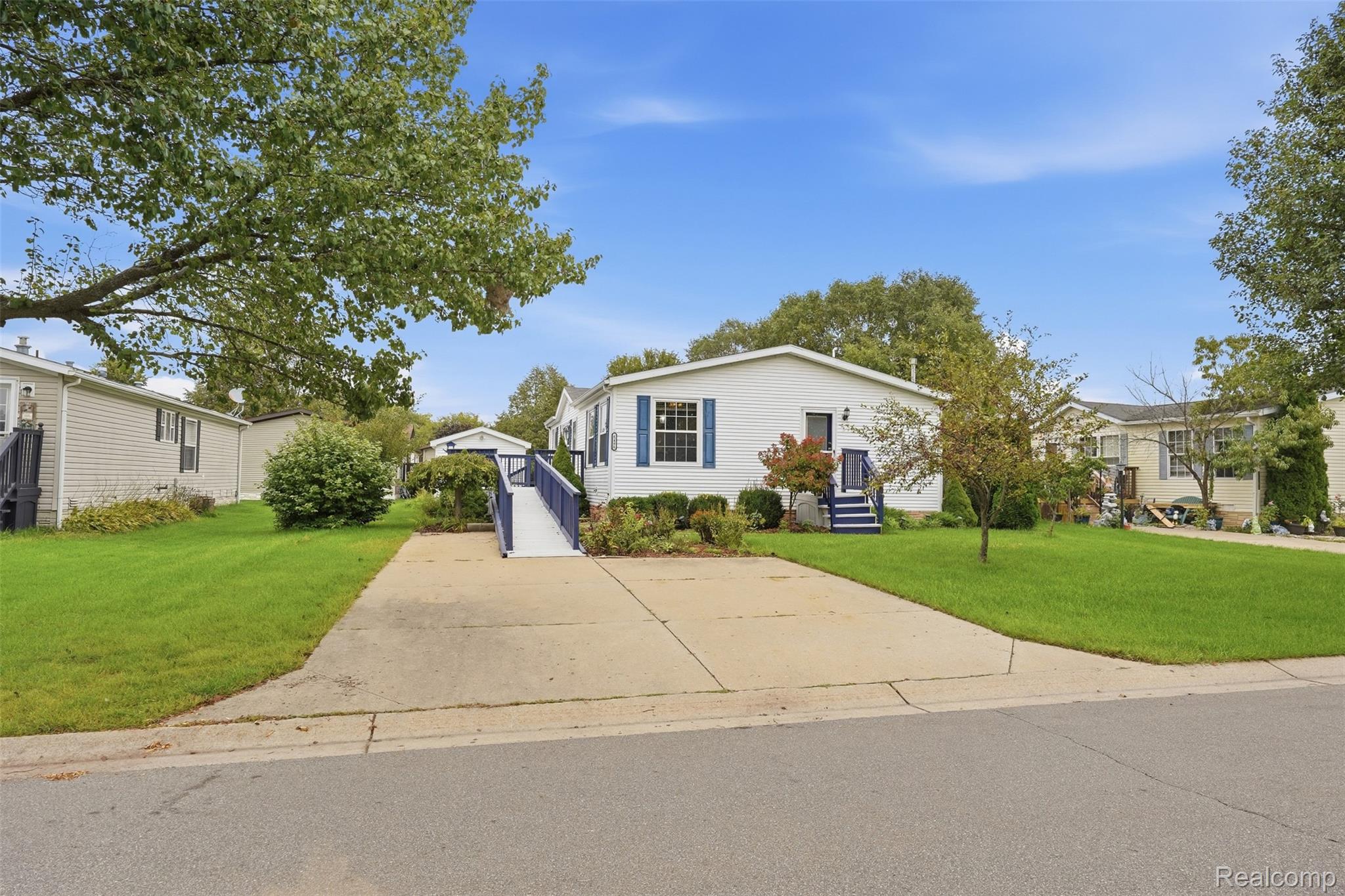 5486 Spring Creek Drive — photo