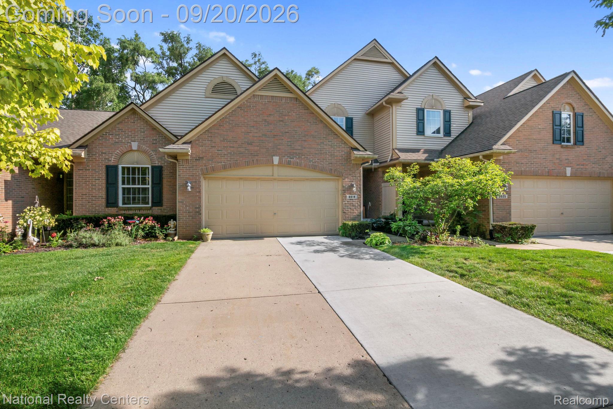 8019 Springdale — photo