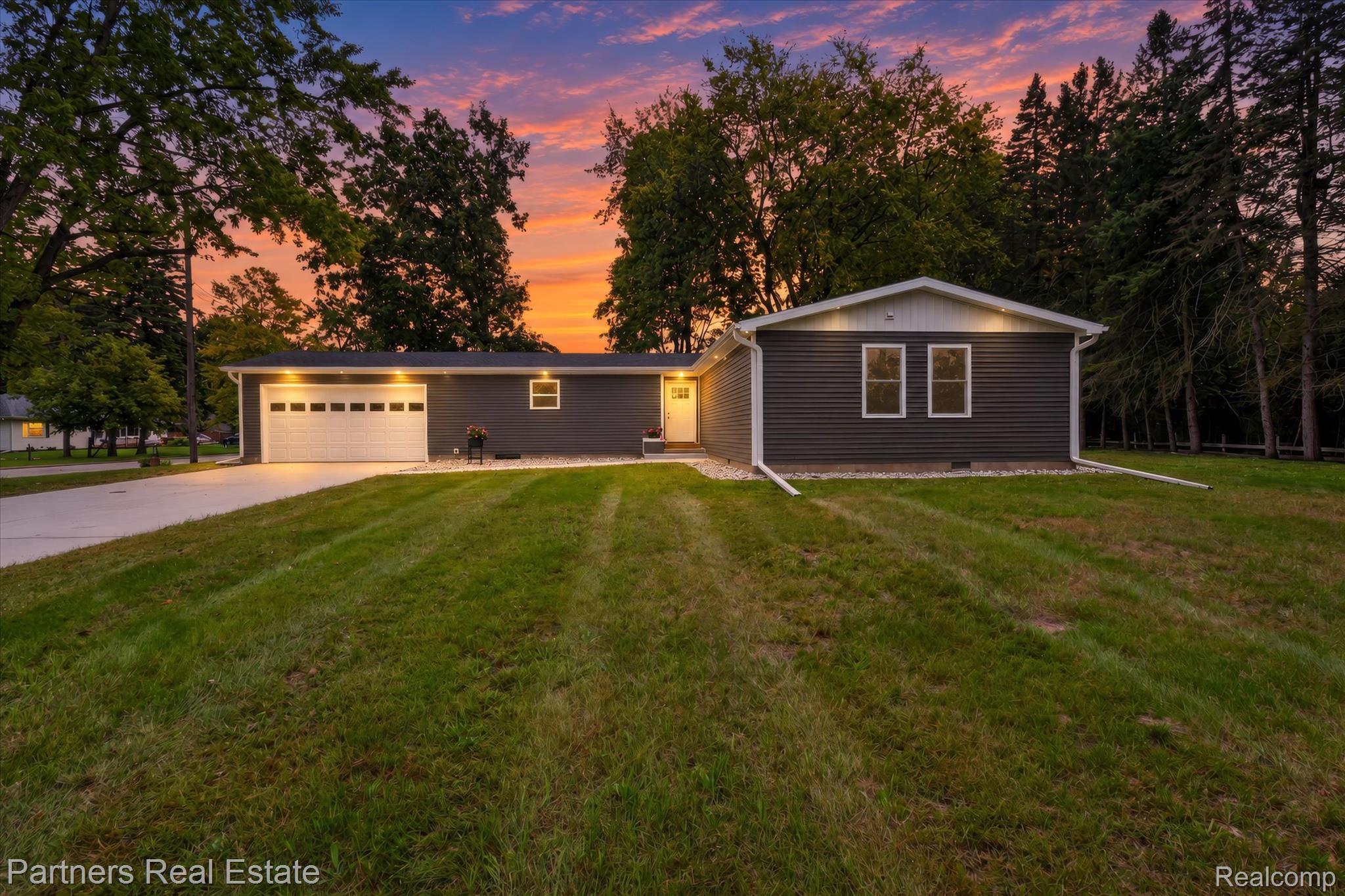 204 Greenfield Drive — photo