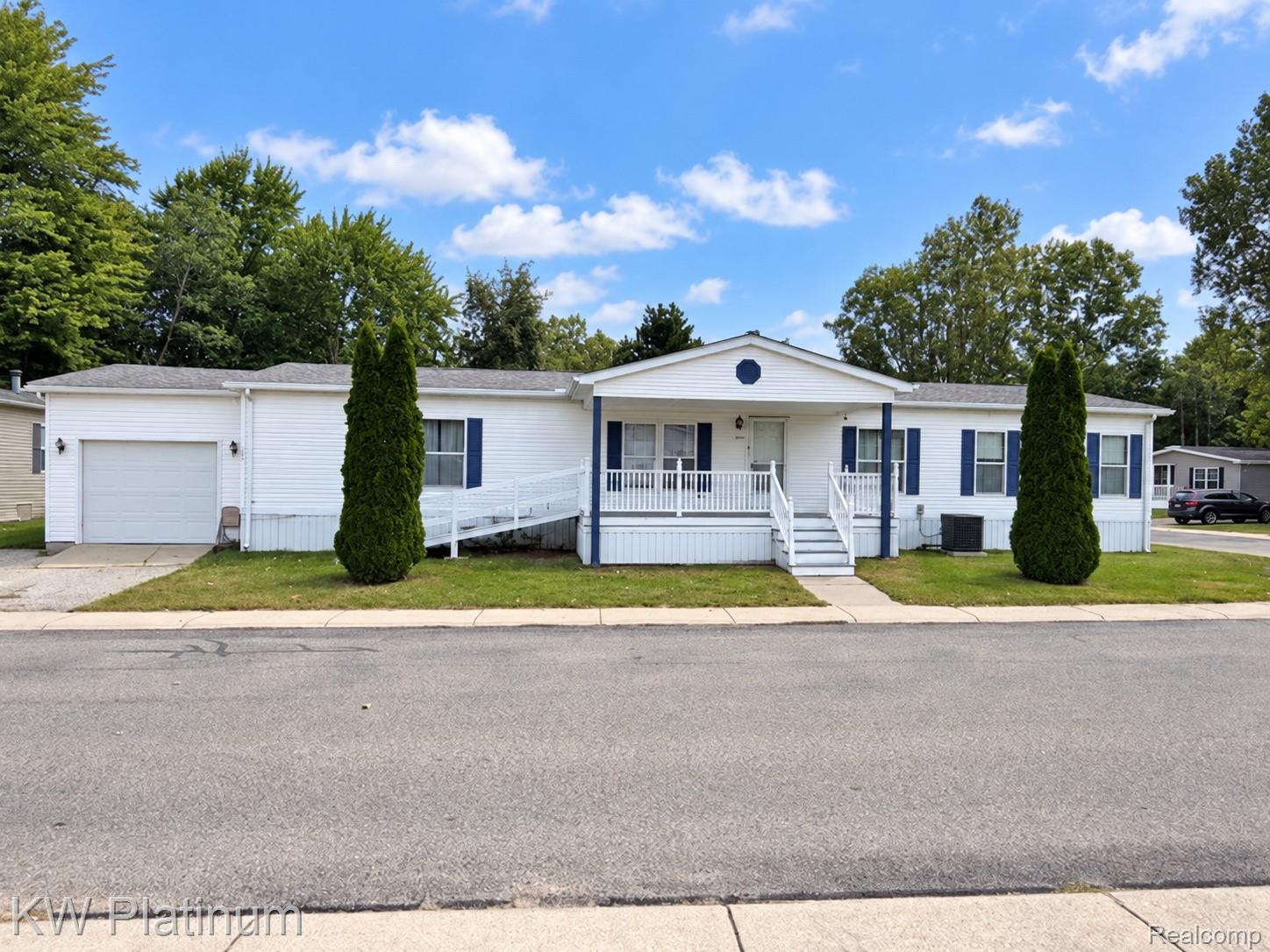 104 Deer Creek Drive — photo