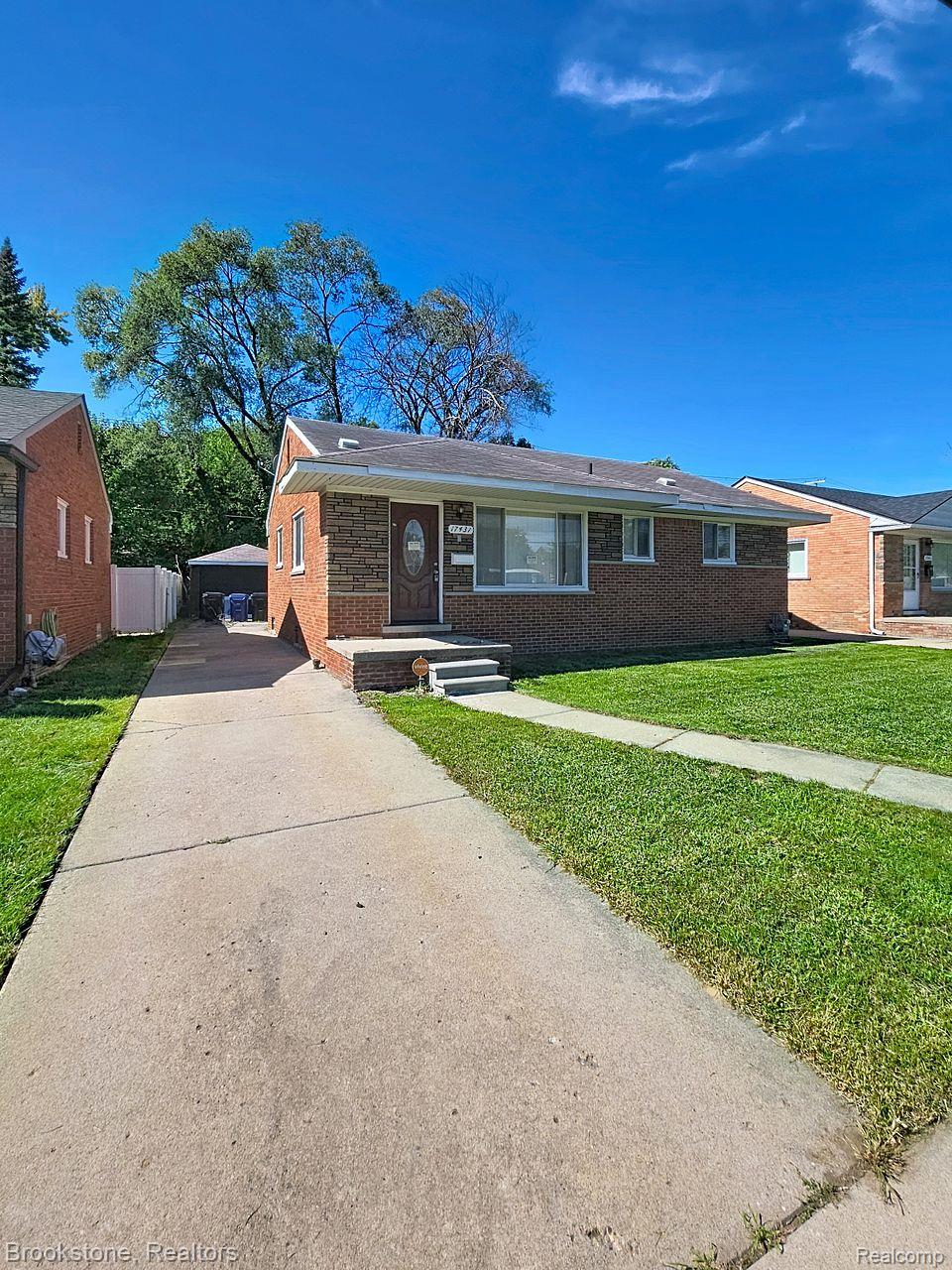 17431 Beech Daly Road — photo