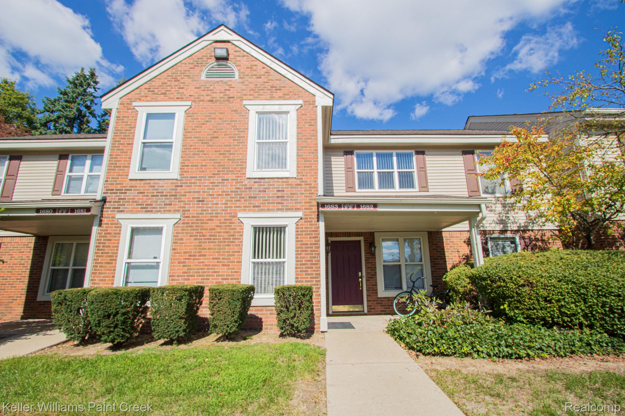 1683 Clemens Circle 41 — photo