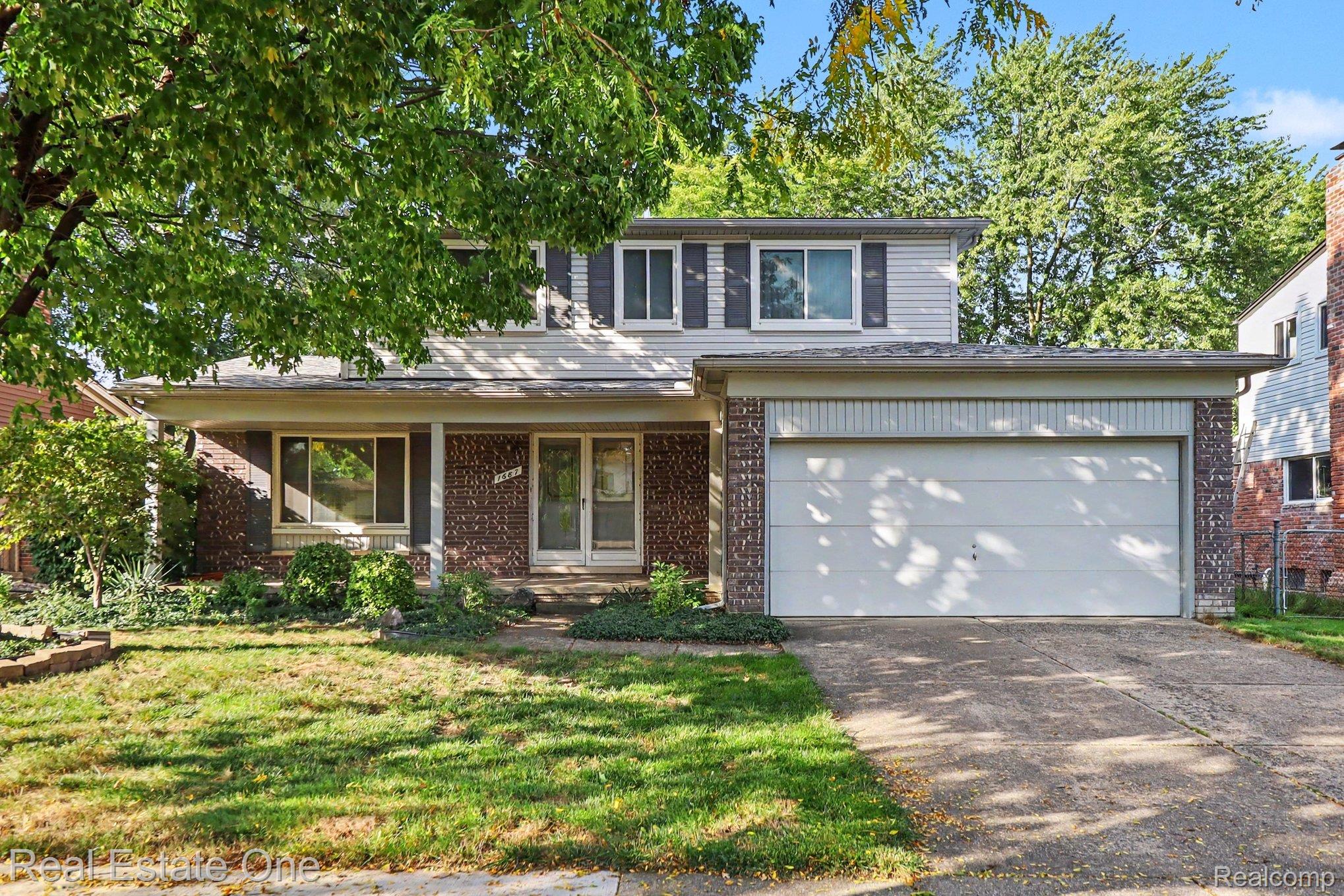 1687 Crestline Drive — photo