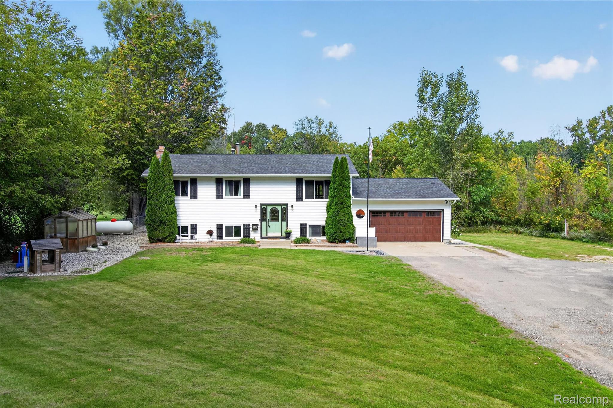 6645 Dunn Road — photo